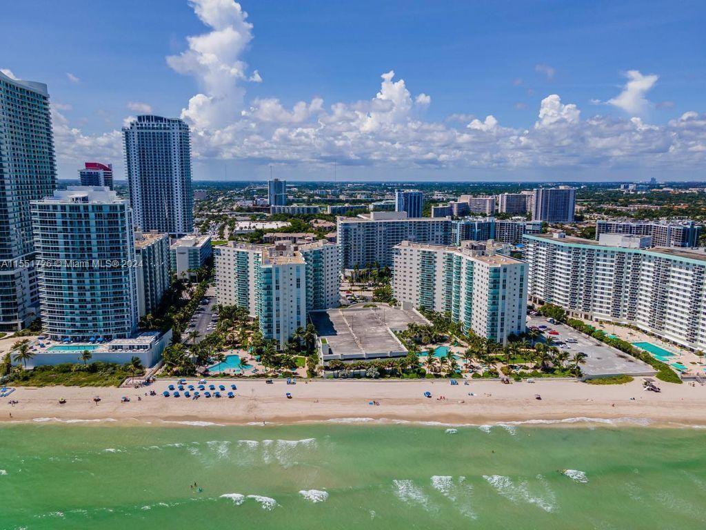 3901 Ocean Dr, Hollywood, FL, 33019 United States, 2 Bedrooms Bedrooms, ,2 BathroomsBathrooms,Residential,For Sale,Ocean Dr,A11551726