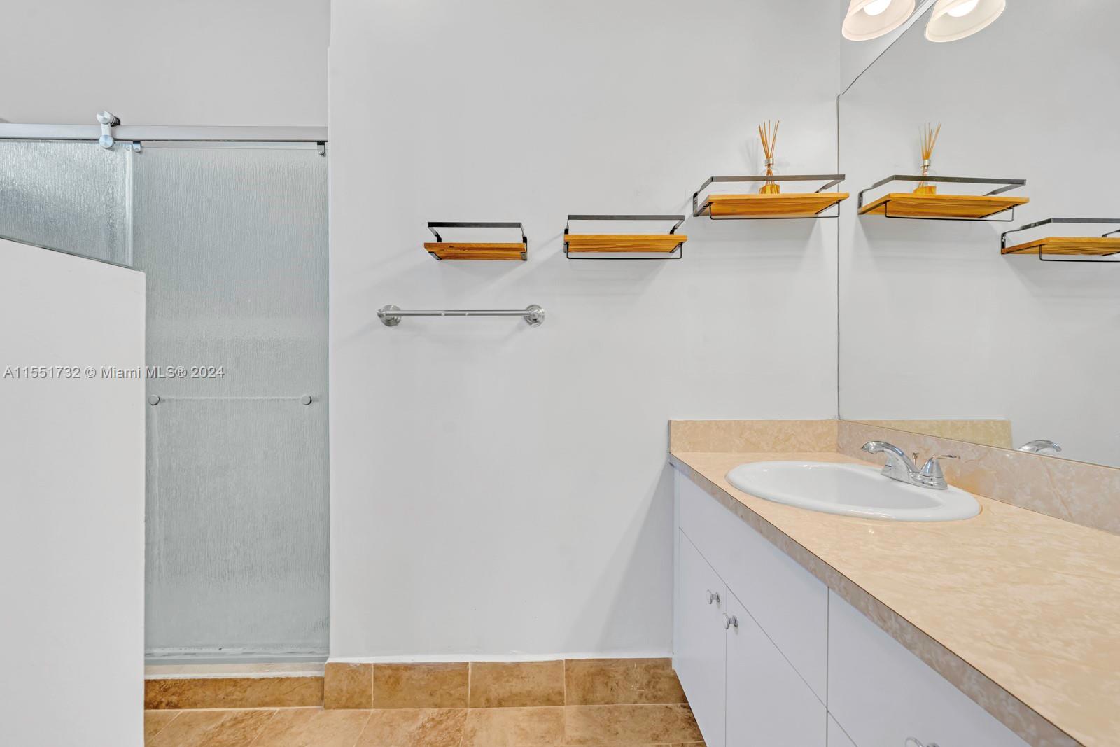 2580 SE 5th Ct, Homestead, Florida 33033, 3 Bedrooms Bedrooms, ,2 BathroomsBathrooms,Residential,For Sale,2580 SE 5th Ct,A11551732