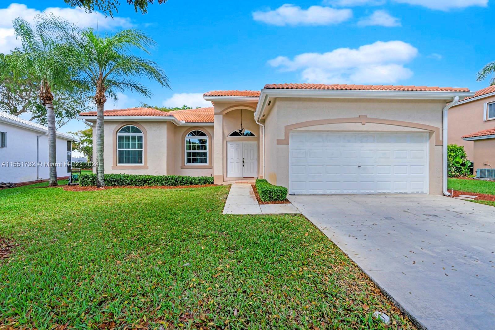 2580 5th Ct, Homestead, FL, 33033 United States, 3 Bedrooms Bedrooms, ,2 BathroomsBathrooms,Residential,For Sale,5th Ct,A11551732