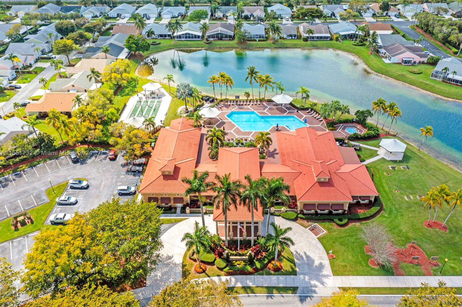 2580 SE 5th Ct, Homestead, Florida 33033, 3 Bedrooms Bedrooms, ,2 BathroomsBathrooms,Residential,For Sale,2580 SE 5th Ct,A11551732