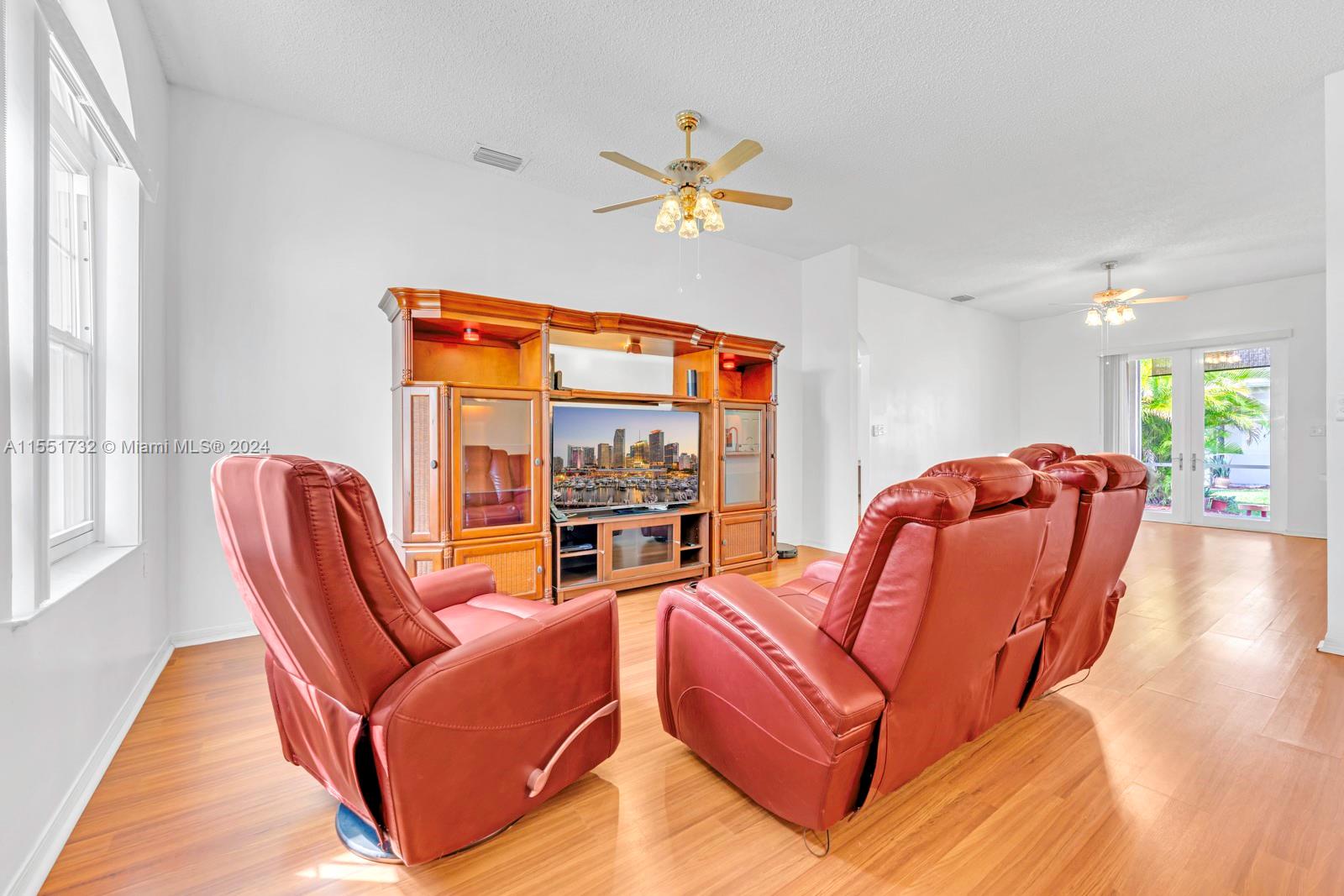 2580 SE 5th Ct, Homestead, Florida 33033, 3 Bedrooms Bedrooms, ,2 BathroomsBathrooms,Residential,For Sale,2580 SE 5th Ct,A11551732