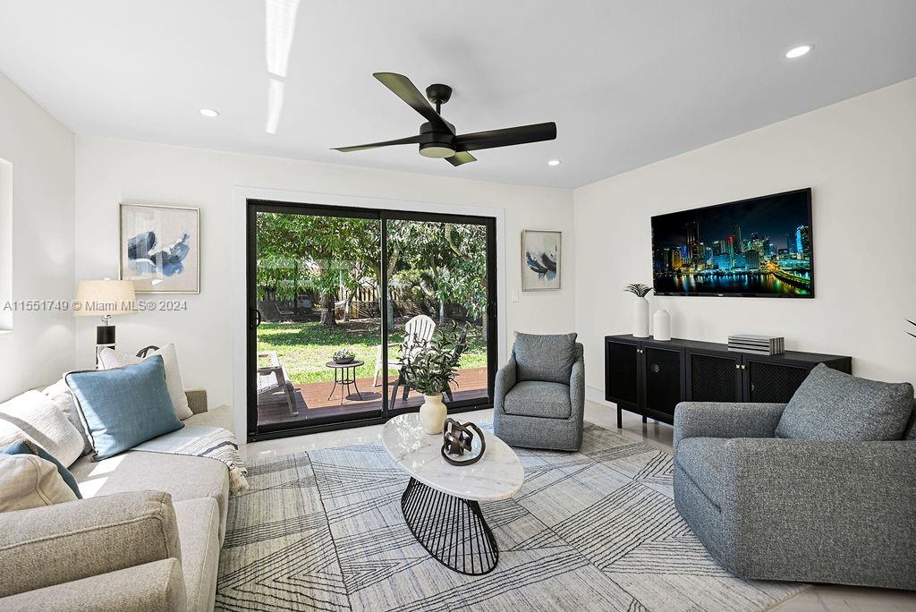 1135 49th Ter, Plantation, FL, 33317 United States, 3 Bedrooms Bedrooms, ,2 BathroomsBathrooms,Residential,For Sale,49th Ter,A11551749