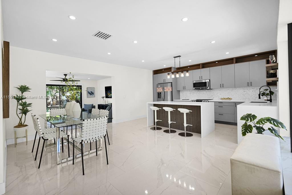 1135 49th Ter, Plantation, FL, 33317 United States, 3 Bedrooms Bedrooms, ,2 BathroomsBathrooms,Residential,For Sale,49th Ter,A11551749