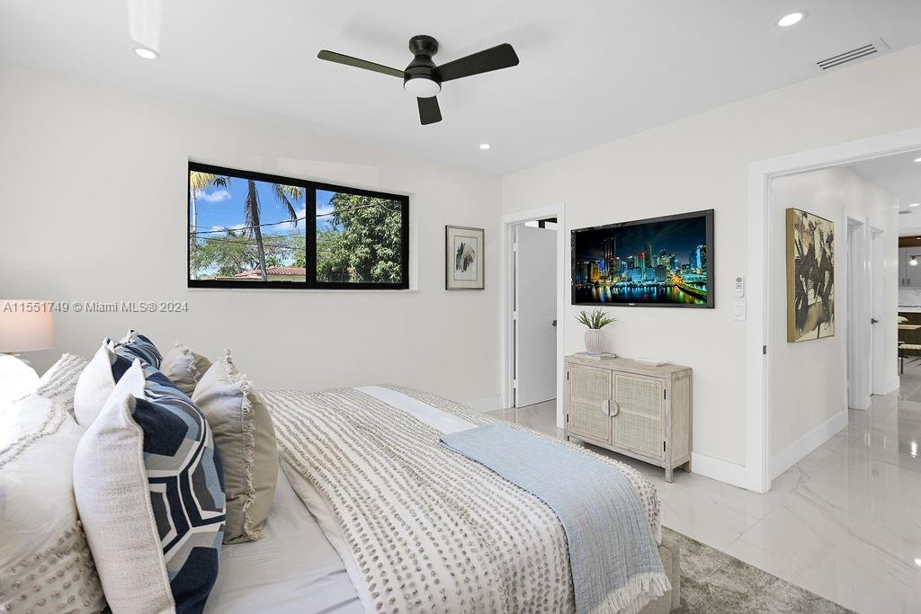 1135 49th Ter, Plantation, FL, 33317 United States, 3 Bedrooms Bedrooms, ,2 BathroomsBathrooms,Residential,For Sale,49th Ter,A11551749