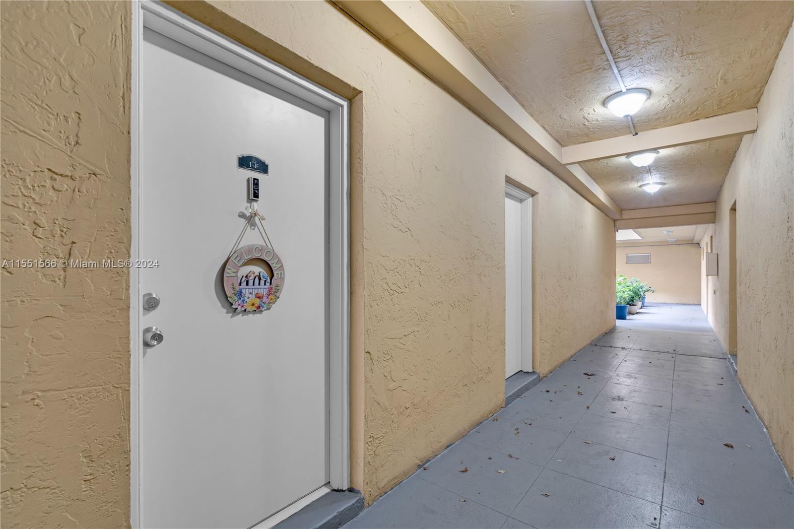 5400 77th Ct, Miami, FL, 33155 United States, 2 Bedrooms Bedrooms, ,1 BathroomBathrooms,Residential,For Sale,77th Ct,A11551566