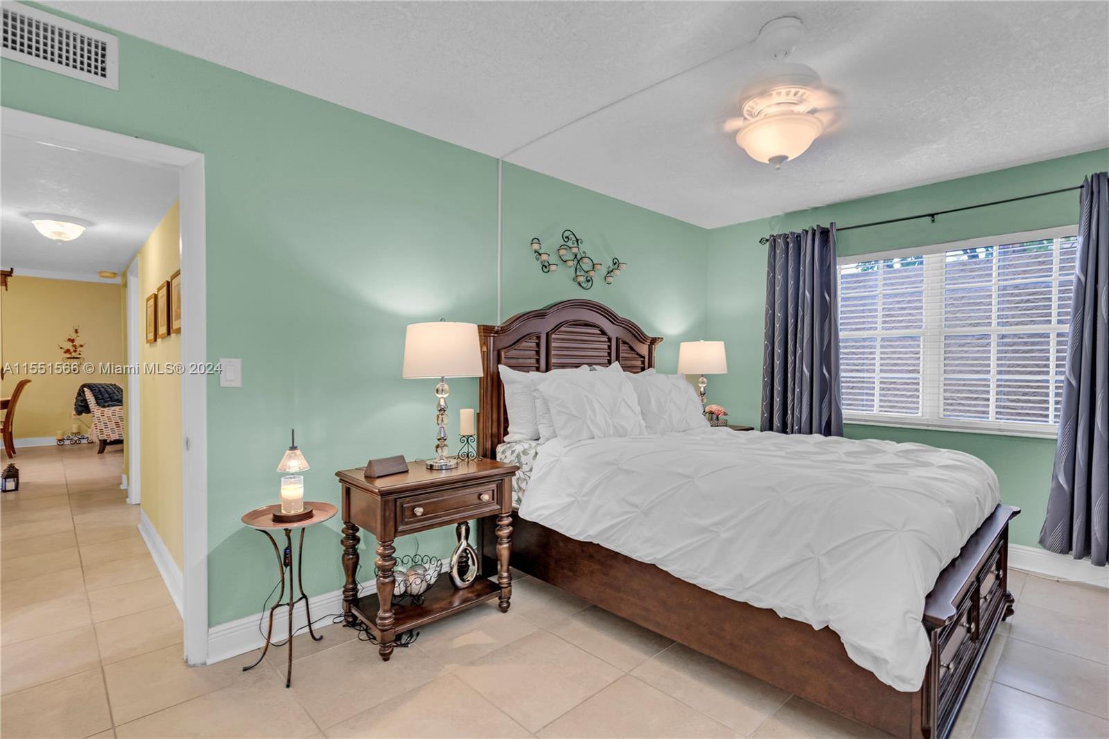 5400 77th Ct, Miami, FL, 33155 United States, 2 Bedrooms Bedrooms, ,1 BathroomBathrooms,Residential,For Sale,77th Ct,A11551566