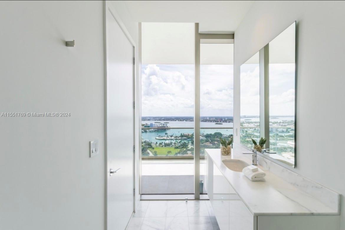 10203 Collins Ave, Bal Harbour, FL, 33154 United States, 4 Bedrooms Bedrooms, ,6 BathroomsBathrooms,Residential,For Sale,Collins Ave,A11551769