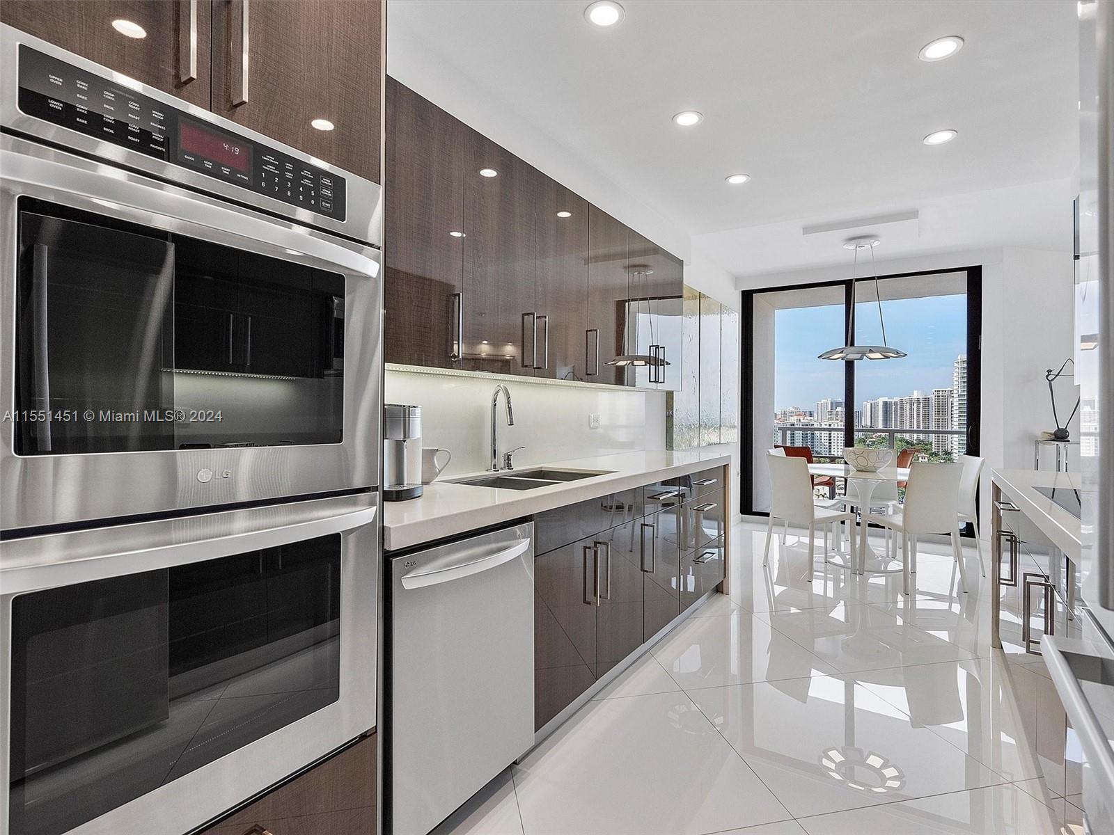 19500 Turnberry Way, Unit 18A, Aventura, FL, 33180 United States, 2 Bedrooms Bedrooms, ,2 BathroomsBathrooms,Residential,For Sale,Turnberry Way, Unit 18A,A11551451