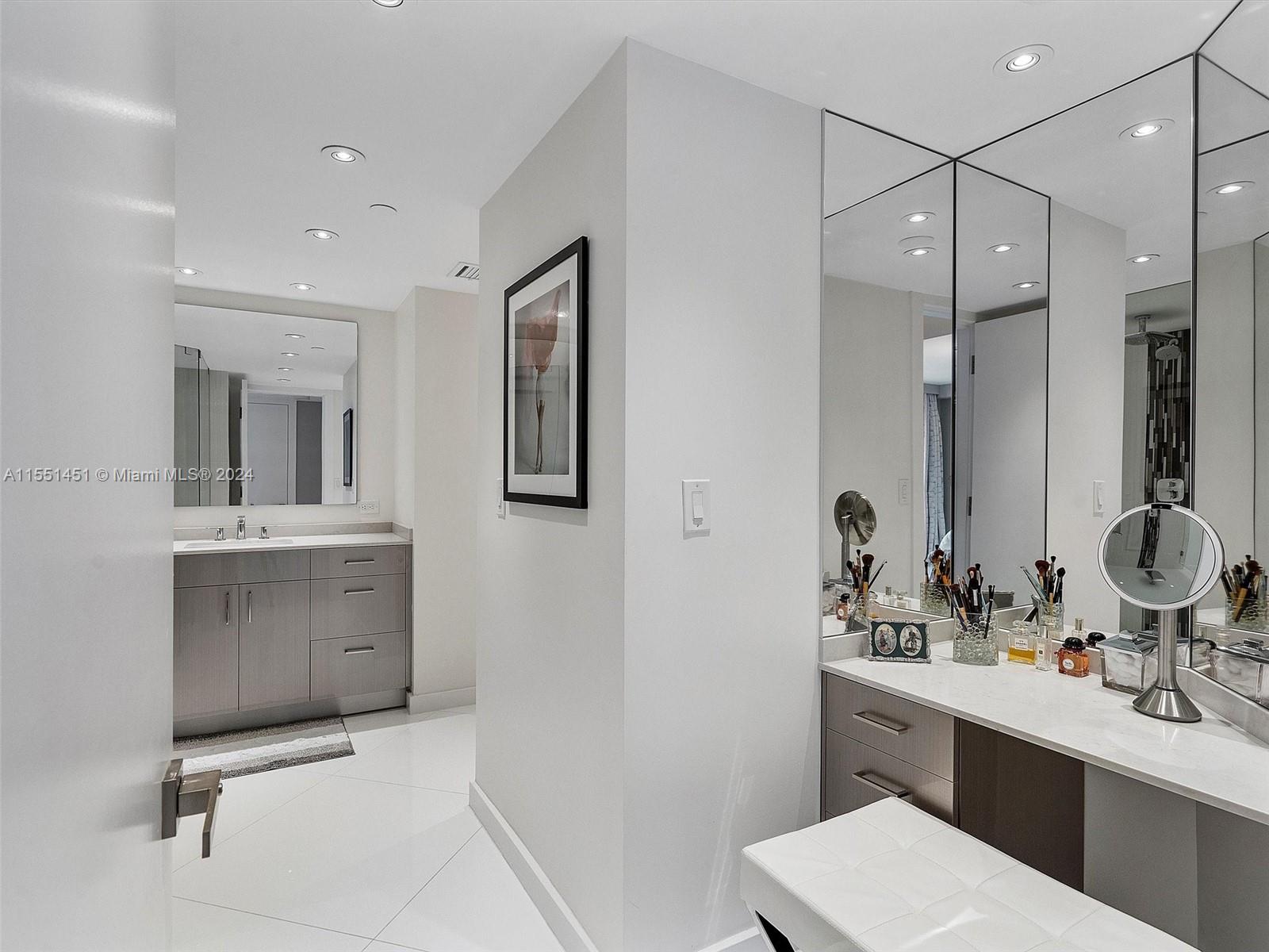 19500 Turnberry Way, Unit 18A, Aventura, FL, 33180 United States, 2 Bedrooms Bedrooms, ,2 BathroomsBathrooms,Residential,For Sale,Turnberry Way, Unit 18A,A11551451