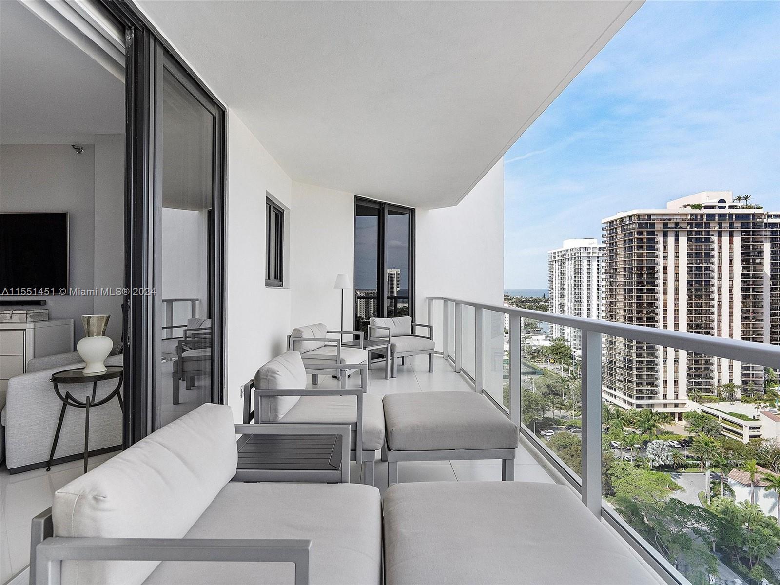19500 Turnberry Way, Unit 18A, Aventura, FL, 33180 United States, 2 Bedrooms Bedrooms, ,2 BathroomsBathrooms,Residential,For Sale,Turnberry Way, Unit 18A,A11551451