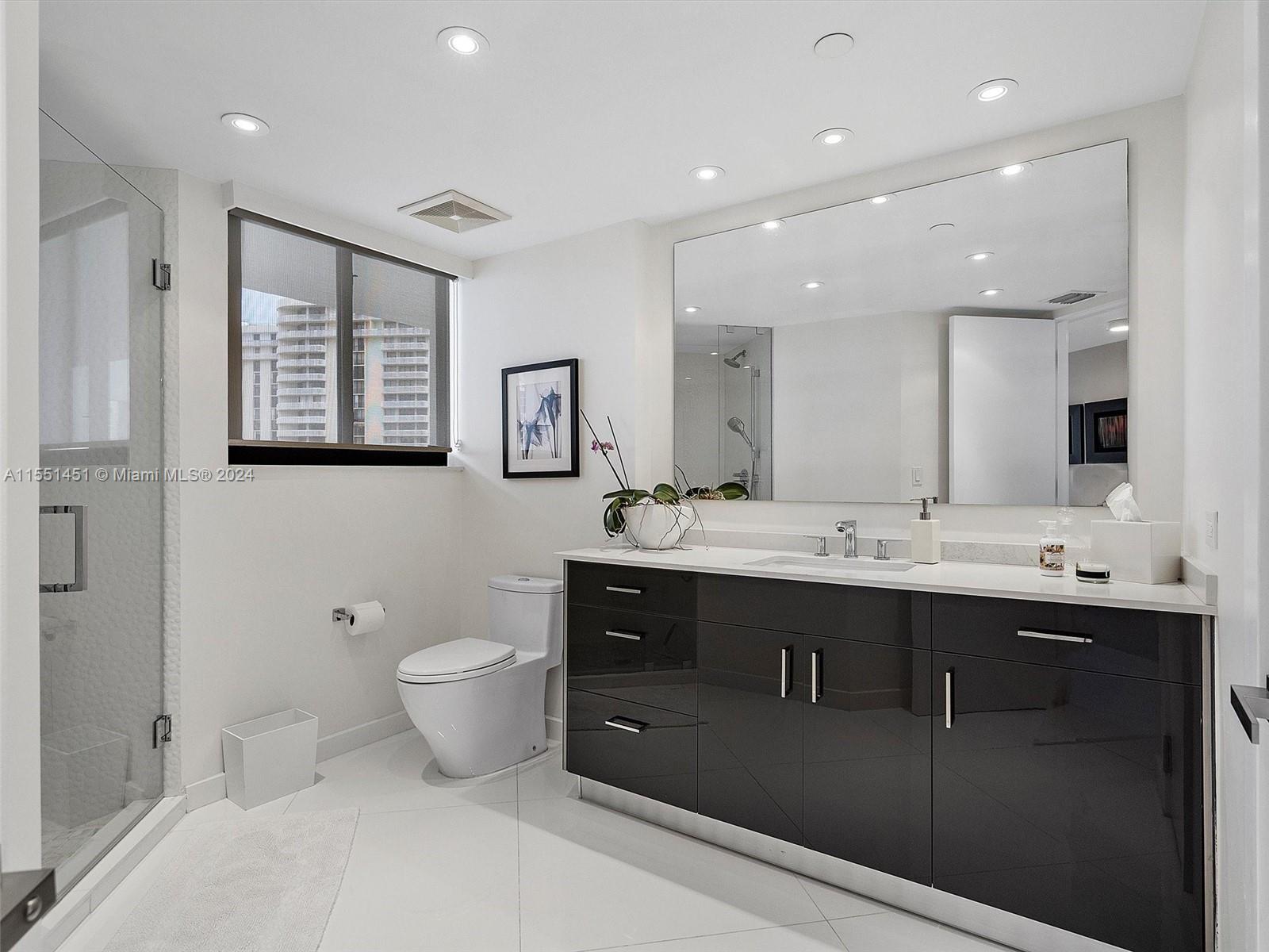 19500 Turnberry Way, Unit 18A, Aventura, FL, 33180 United States, 2 Bedrooms Bedrooms, ,2 BathroomsBathrooms,Residential,For Sale,Turnberry Way, Unit 18A,A11551451