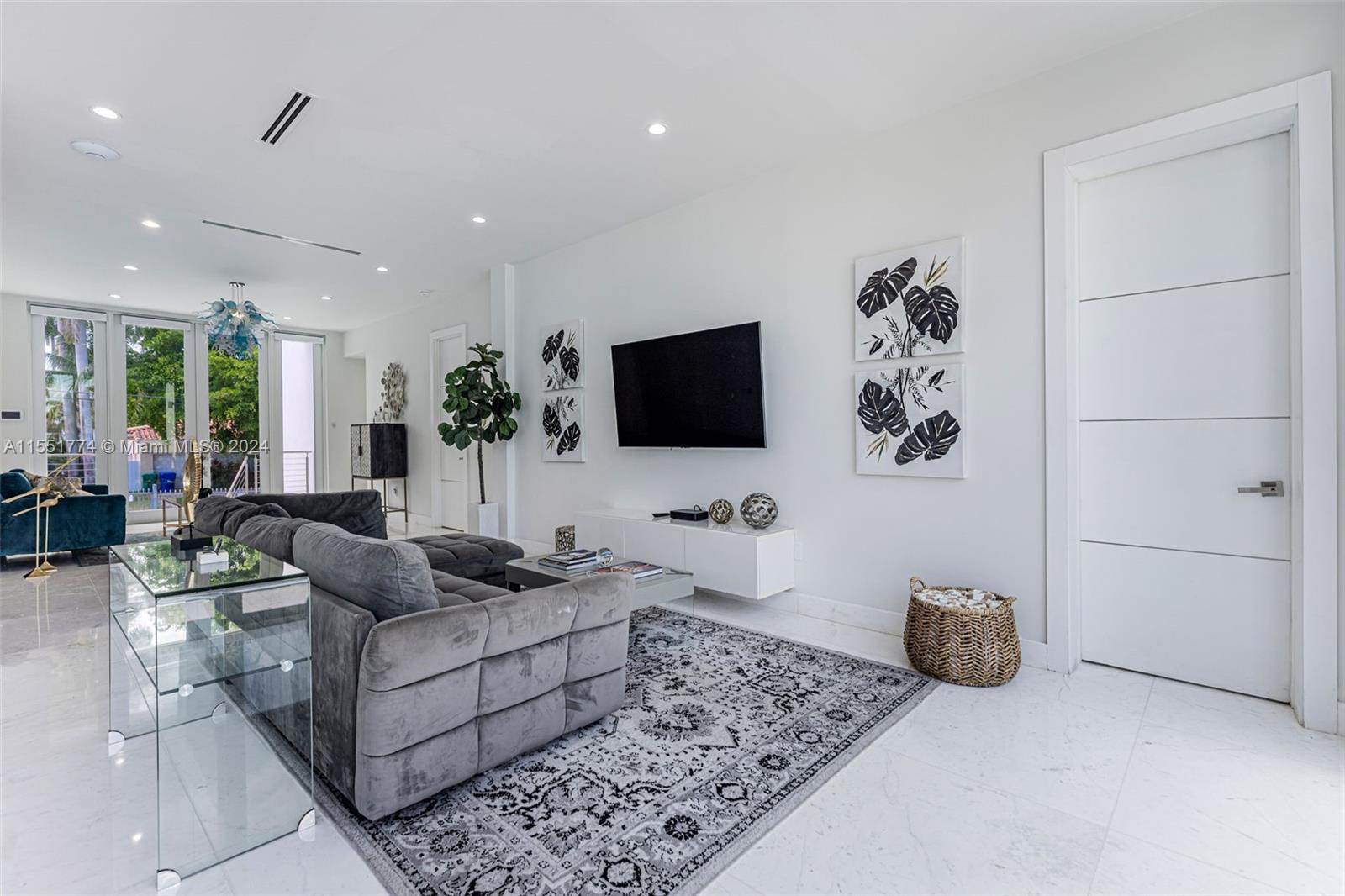 1090 NE 84th St, Miami, Florida 33138, 4 Bedrooms Bedrooms, ,5 BathroomsBathrooms,Residentiallease,For Rent,1090 NE 84th St,A11551774