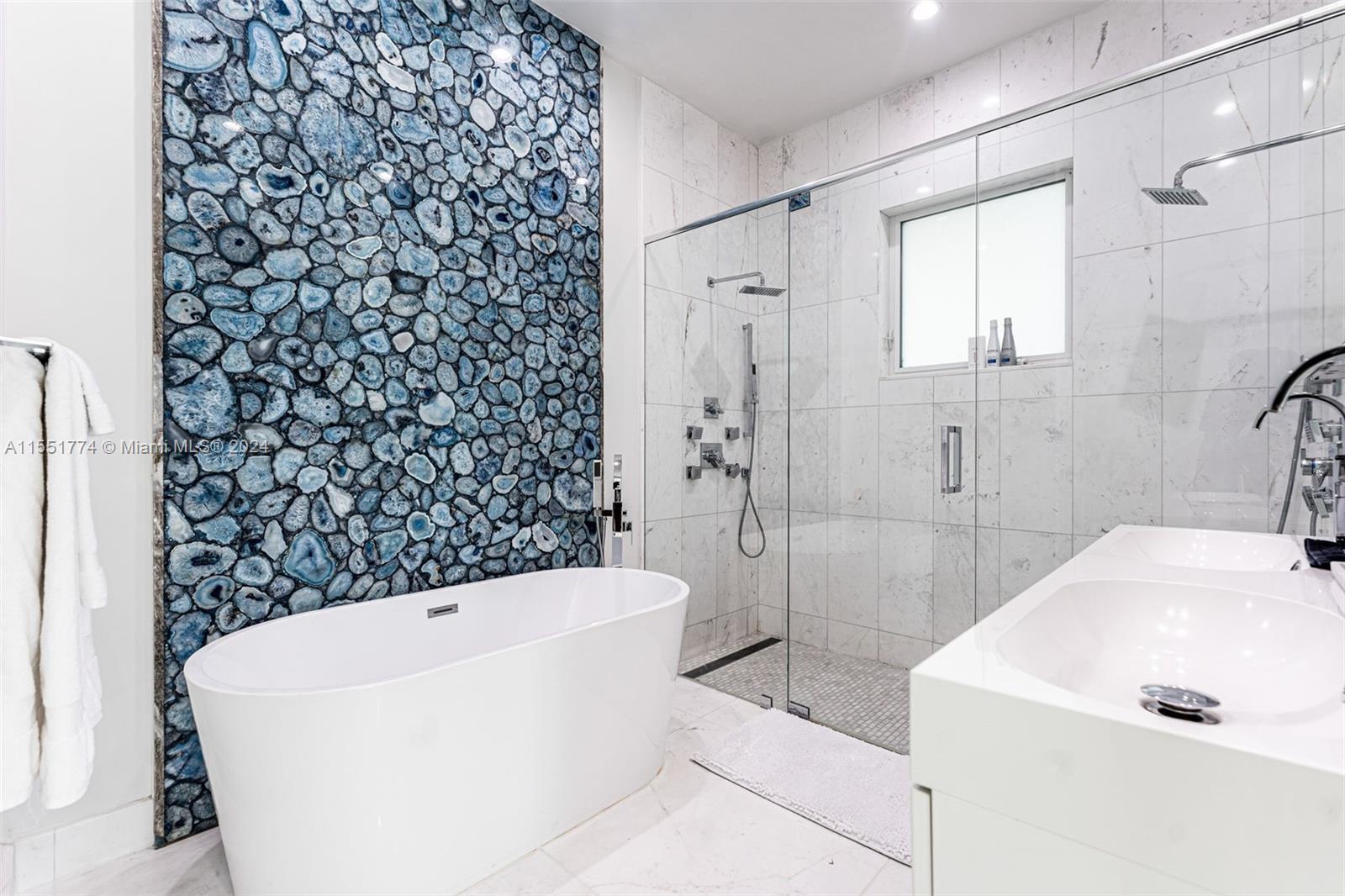 1090 NE 84th St, Miami, Florida 33138, 4 Bedrooms Bedrooms, ,5 BathroomsBathrooms,Residentiallease,For Rent,1090 NE 84th St,A11551774