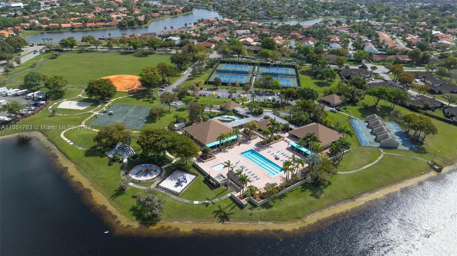 4270 SW 154th Pl, Miami, Florida 33185, 5 Bedrooms Bedrooms, ,4 BathroomsBathrooms,Residential,For Sale,4270 SW 154th Pl,A11551763