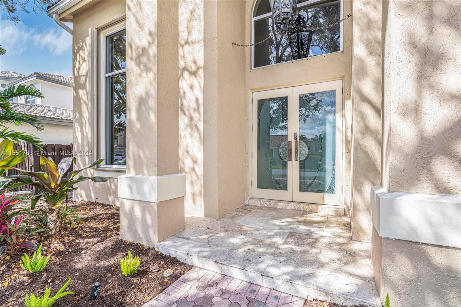 4270 SW 154th Pl, Miami, Florida 33185, 5 Bedrooms Bedrooms, ,4 BathroomsBathrooms,Residential,For Sale,4270 SW 154th Pl,A11551763