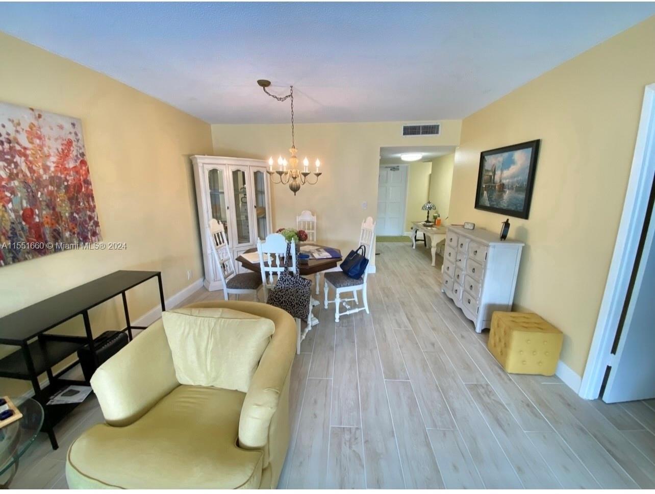 3150 N Palm Aire Dr 404, Pompano Beach, Florida 33069, 1 Bedroom Bedrooms, ,1 BathroomBathrooms,Residential,For Sale,3150 N Palm Aire Dr 404,A11551660
