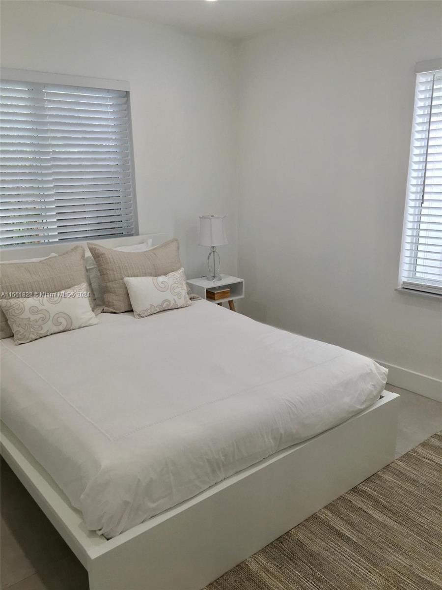 701 SW 9th Ave, Fort Lauderdale, Florida 33315, 3 Bedrooms Bedrooms, ,2 BathroomsBathrooms,Residentiallease,For Rent,701 SW 9th Ave,A11551822