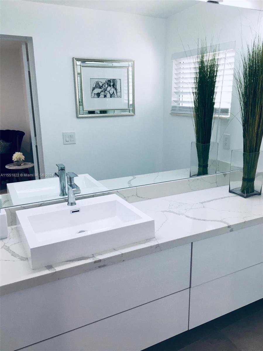 701 SW 9th Ave, Fort Lauderdale, Florida 33315, 3 Bedrooms Bedrooms, ,2 BathroomsBathrooms,Residentiallease,For Rent,701 SW 9th Ave,A11551822