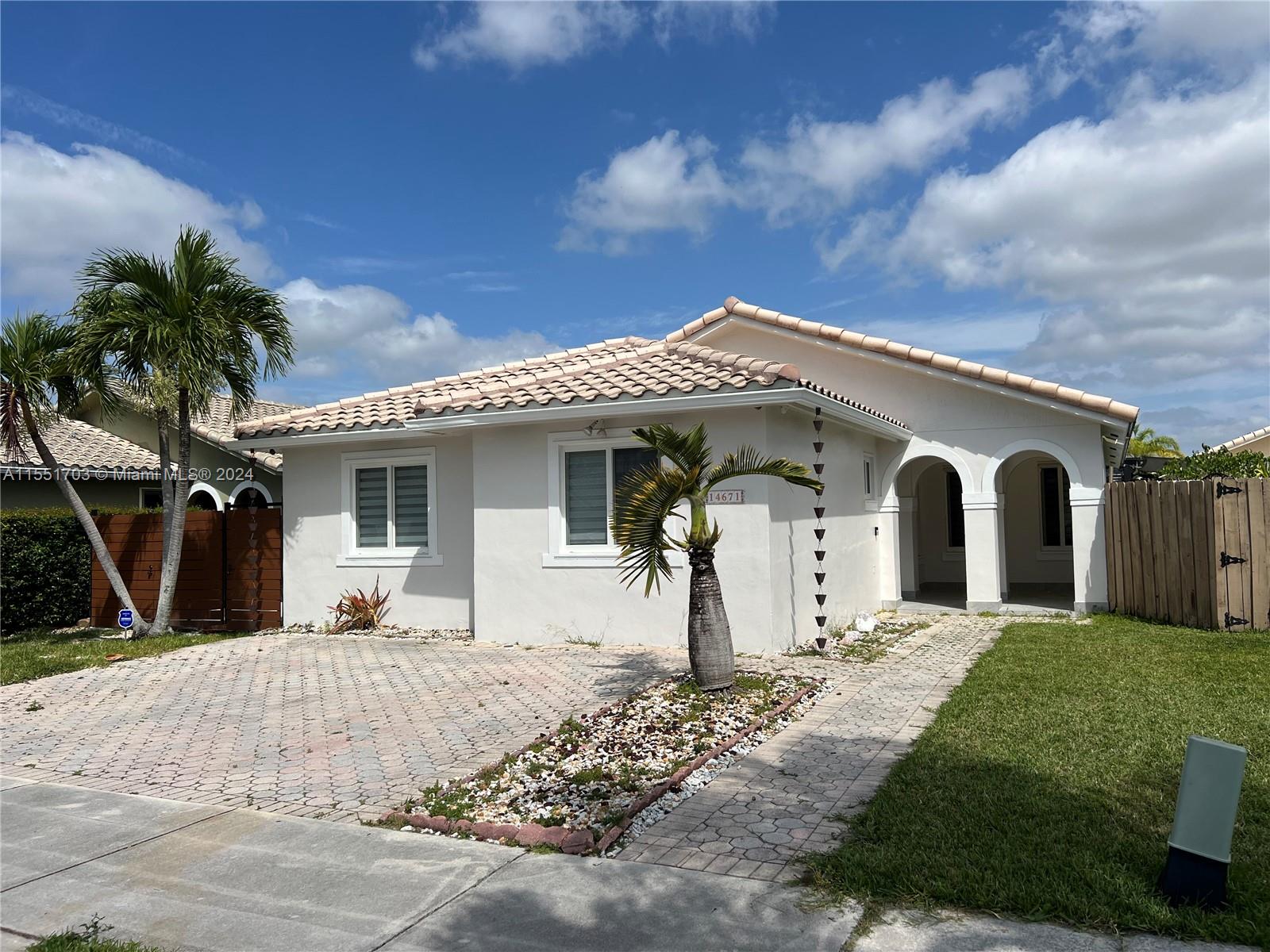 14671 SW 114th Ter  For Sale A11551703, FL