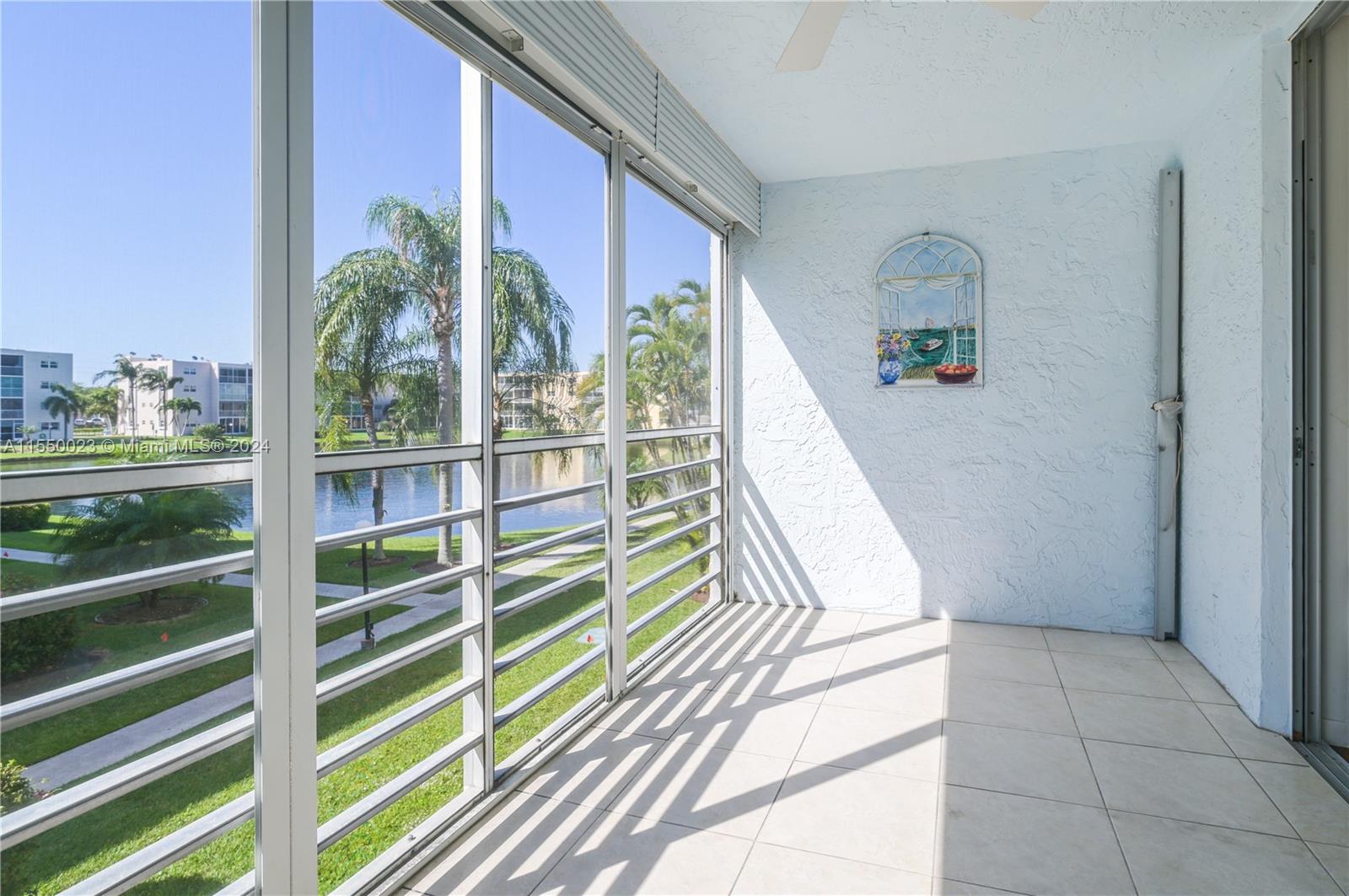 324 SE 10th St. 203, Dania Beach, Florida 33004, 2 Bedrooms Bedrooms, ,2 BathroomsBathrooms,Residential,For Sale,324 SE 10th St. 203,A11550023