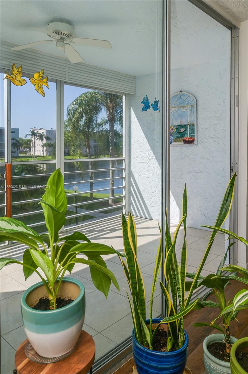 324 SE 10th St. 203, Dania Beach, Florida 33004, 2 Bedrooms Bedrooms, ,2 BathroomsBathrooms,Residential,For Sale,324 SE 10th St. 203,A11550023