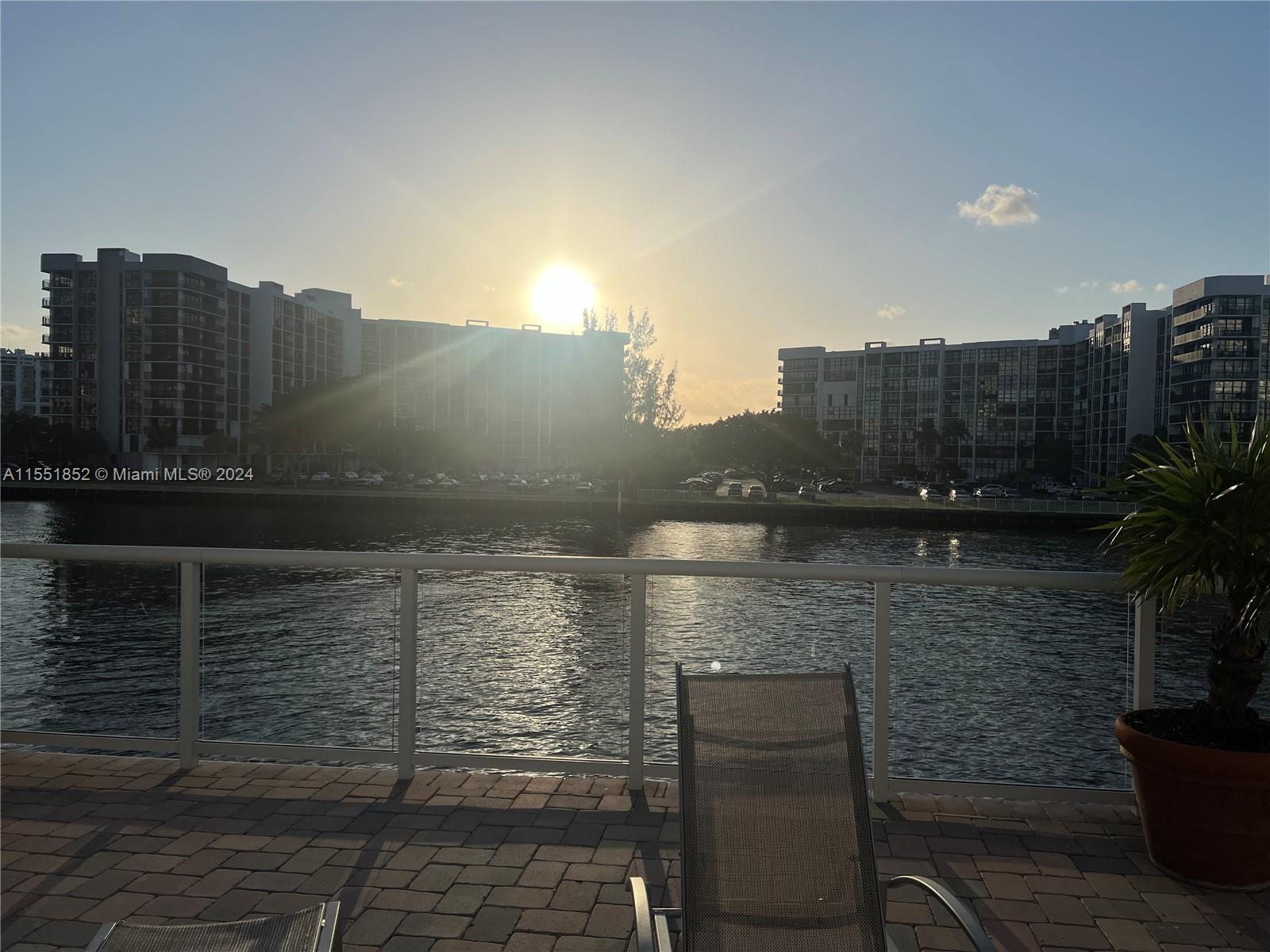 3000 S Ocean Dr 108, Hollywood, Florida 33019, 1 Bedroom Bedrooms, ,1 BathroomBathrooms,Residential,For Sale,3000 S Ocean Dr 108,A11551852