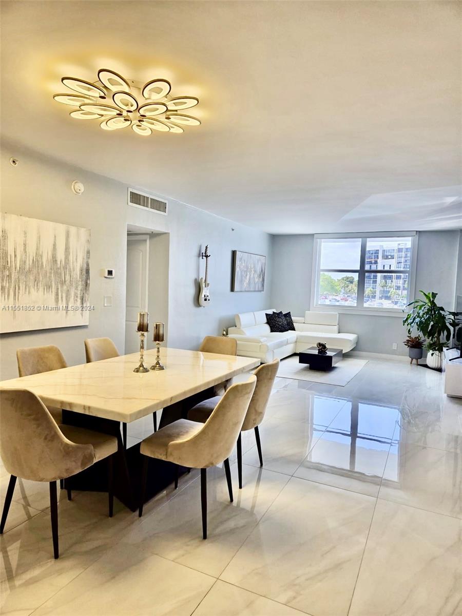 3000 S Ocean Dr 108, Hollywood, Florida 33019, 1 Bedroom Bedrooms, ,1 BathroomBathrooms,Residential,For Sale,3000 S Ocean Dr 108,A11551852