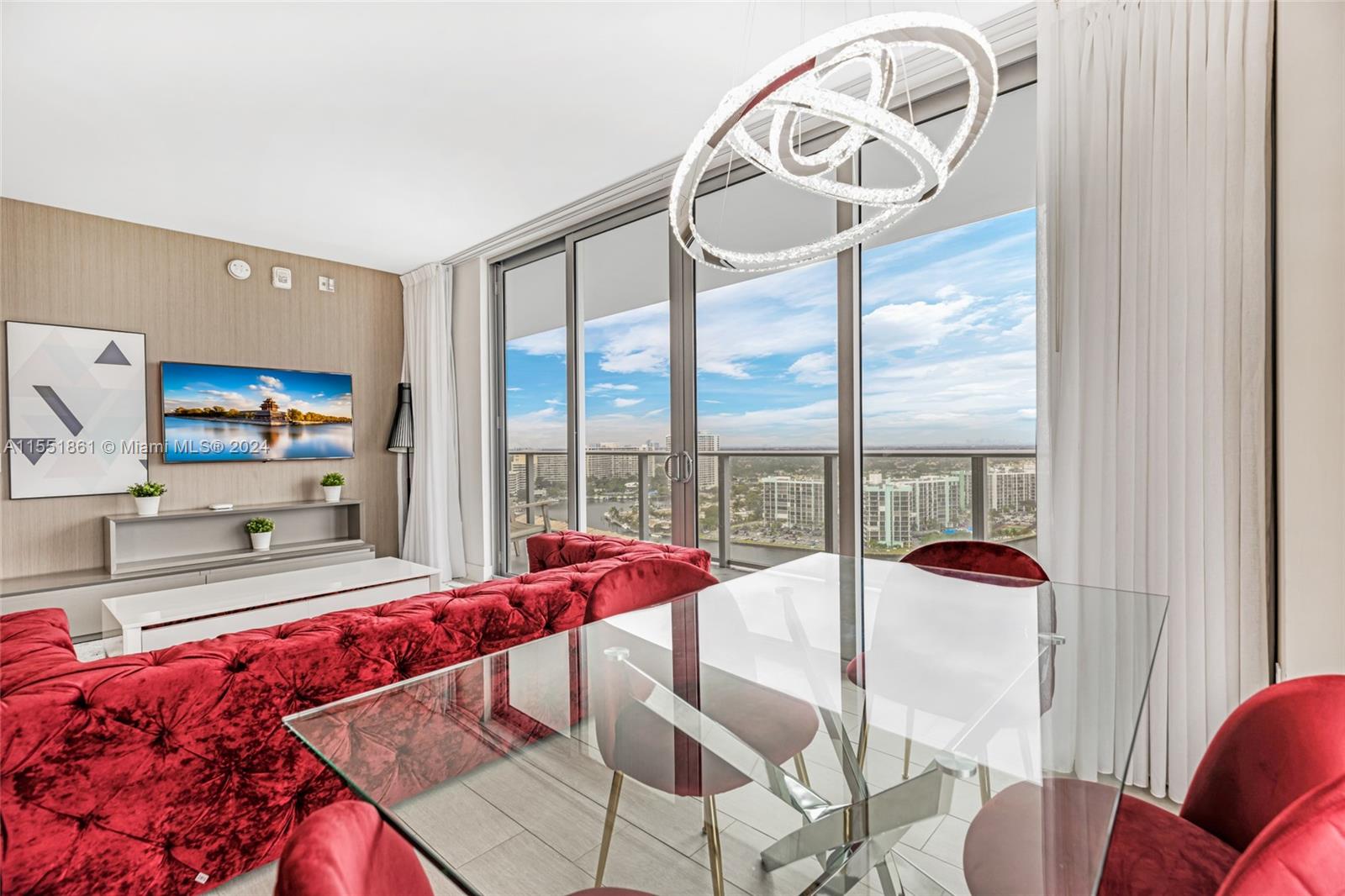 Hollywood, Florida 33019, 2 Bedrooms Bedrooms, ,2 BathroomsBathrooms,Residential,For Sale,A11551861