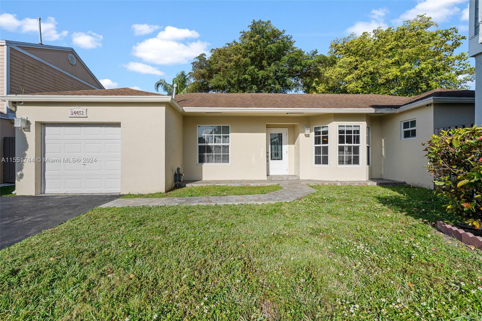 14452 SW 124th Pl  For Sale A11551744, FL