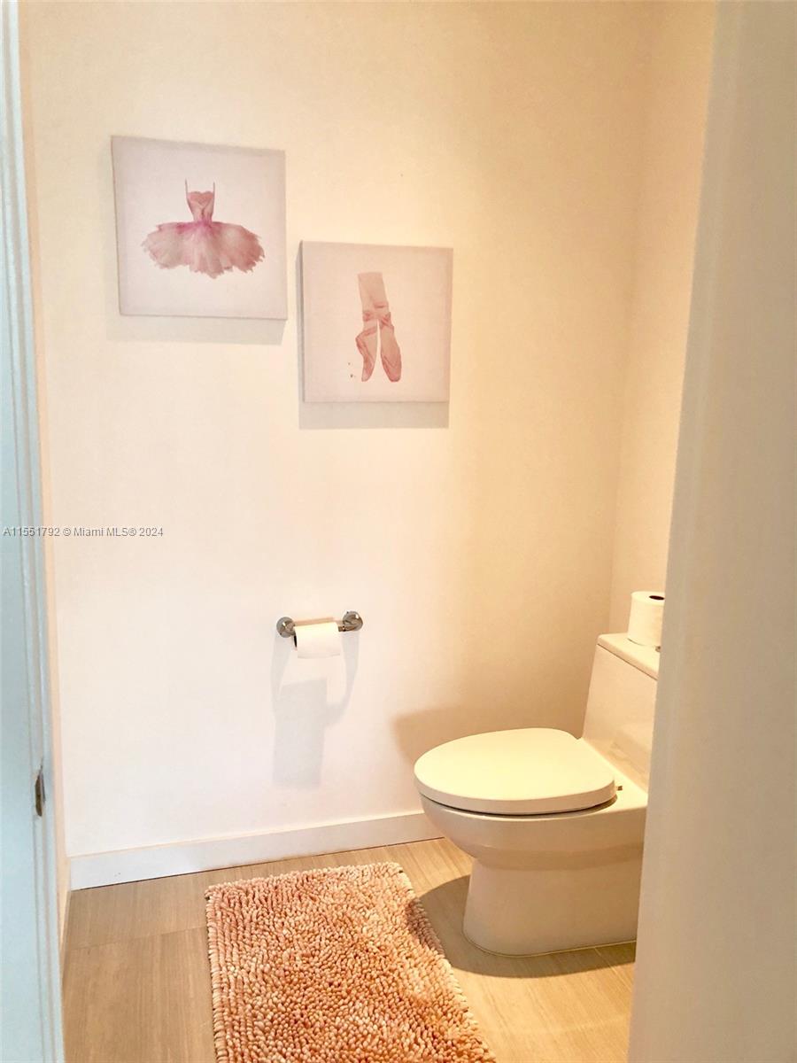 480 NE 31st St 702, Miami, Florida 33137, 1 Bedroom Bedrooms, ,2 BathroomsBathrooms,Residentiallease,For Rent,480 NE 31st St 702,A11551792