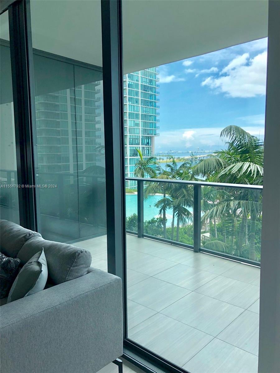 480 NE 31st St 702, Miami, Florida 33137, 1 Bedroom Bedrooms, ,2 BathroomsBathrooms,Residentiallease,For Rent,480 NE 31st St 702,A11551792