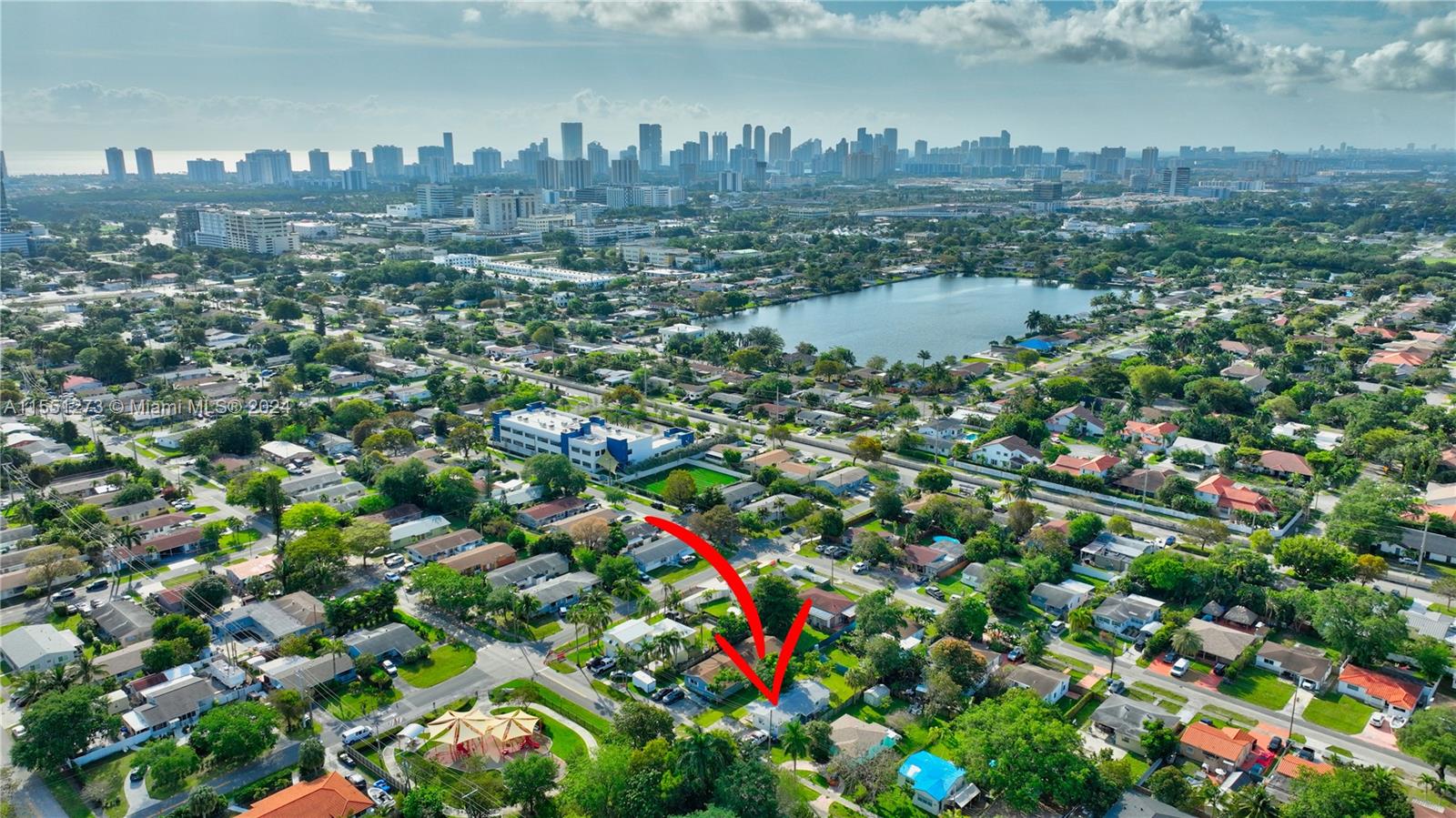 617 SW 9th St 1-2  For Sale A11551273, FL