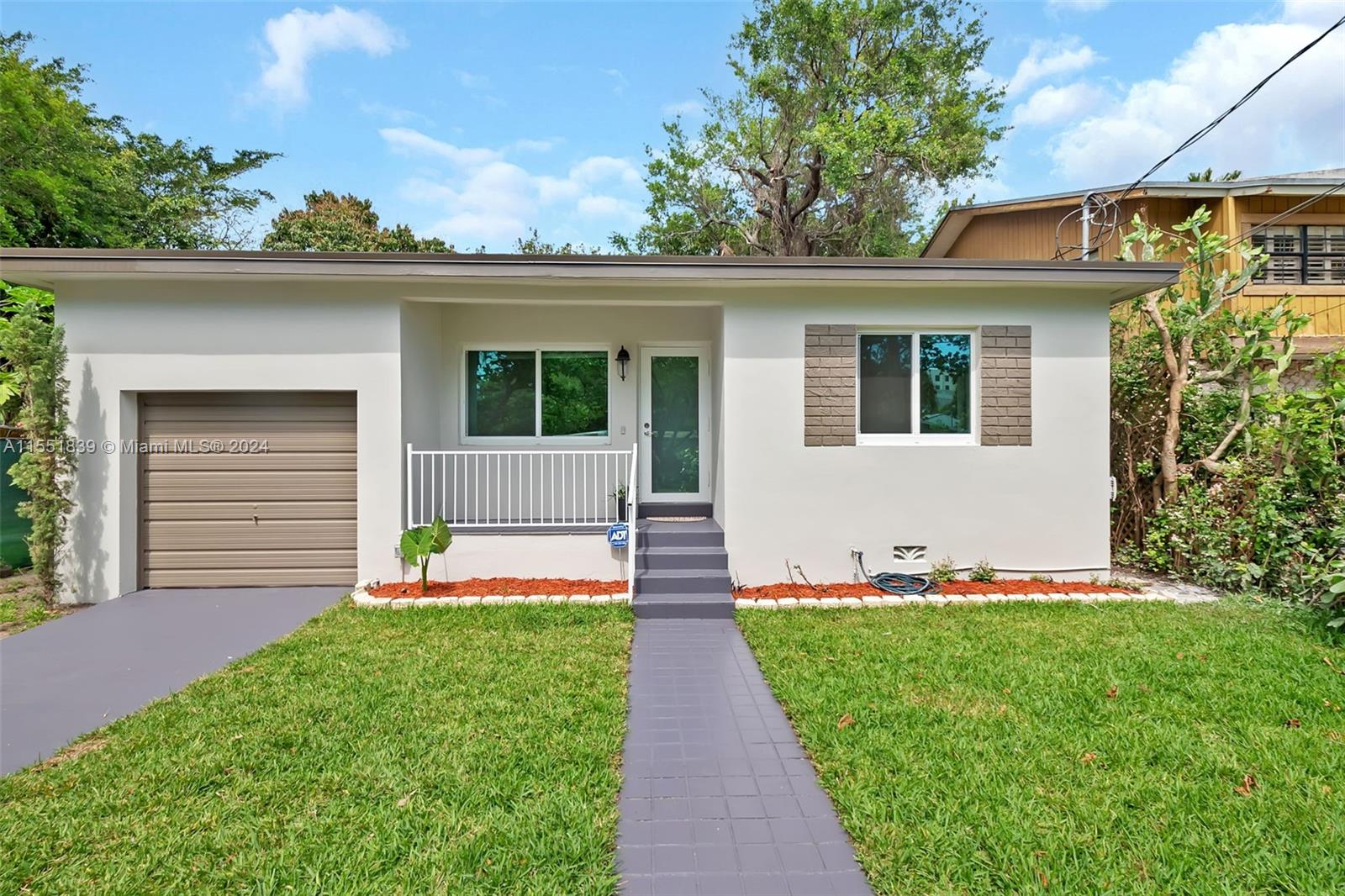 2535 NE 182nd St  For Sale A11551839, FL