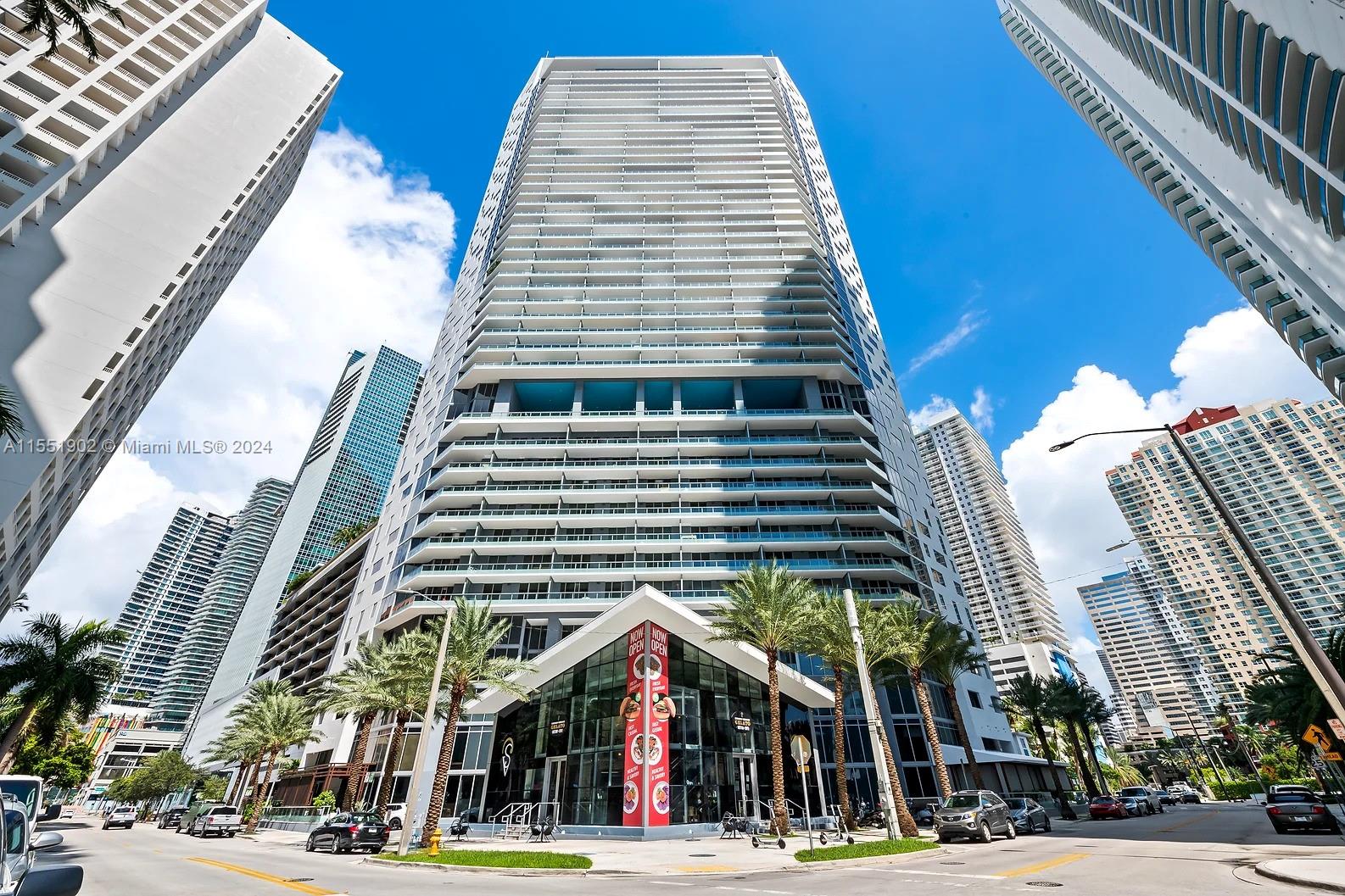 1300 Brickell Bay Dr 604, Miami, Florida 33131, 1 Bedroom Bedrooms, ,1 BathroomBathrooms,Residentiallease,For Rent,1300 Brickell Bay Dr 604,A11551902