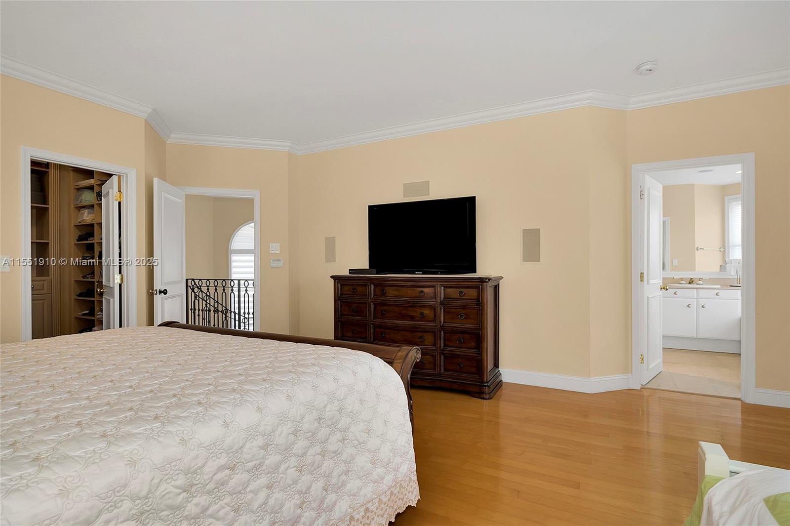 3733 NE 214th St 31, Aventura, Florida 33180, 4 Bedrooms Bedrooms, ,3 BathroomsBathrooms,Residential,For Sale,3733 NE 214th St 31,A11551910