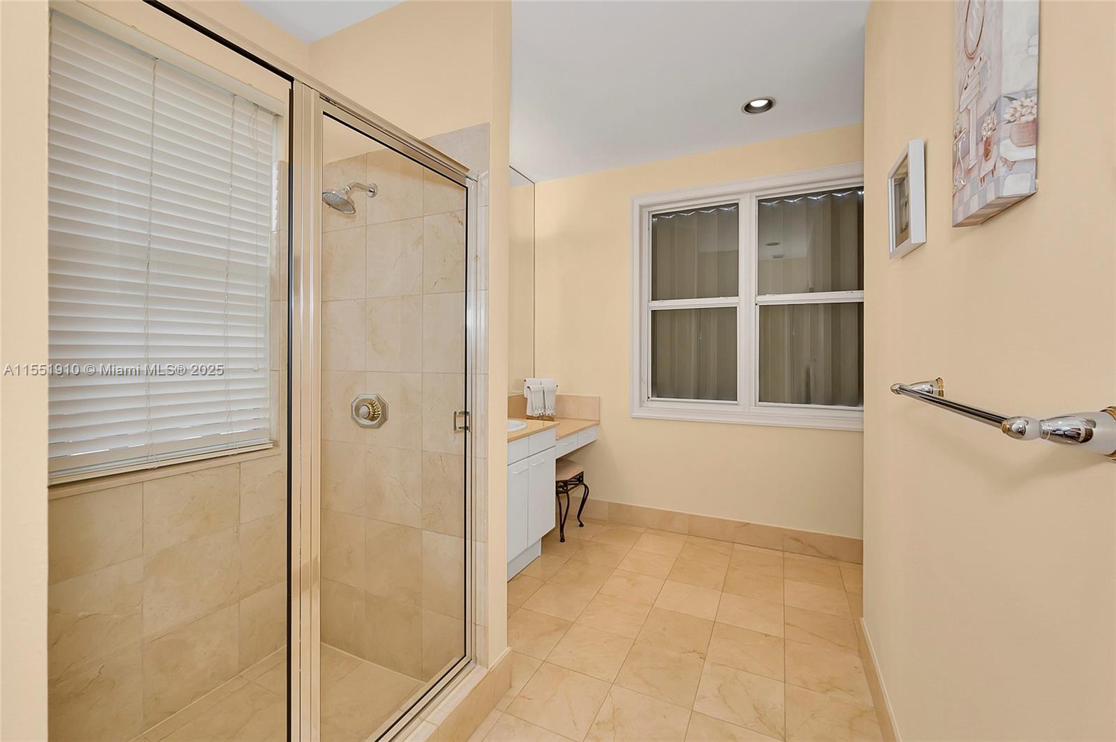 3733 NE 214th St 31, Aventura, Florida 33180, 4 Bedrooms Bedrooms, ,3 BathroomsBathrooms,Residential,For Sale,3733 NE 214th St 31,A11551910