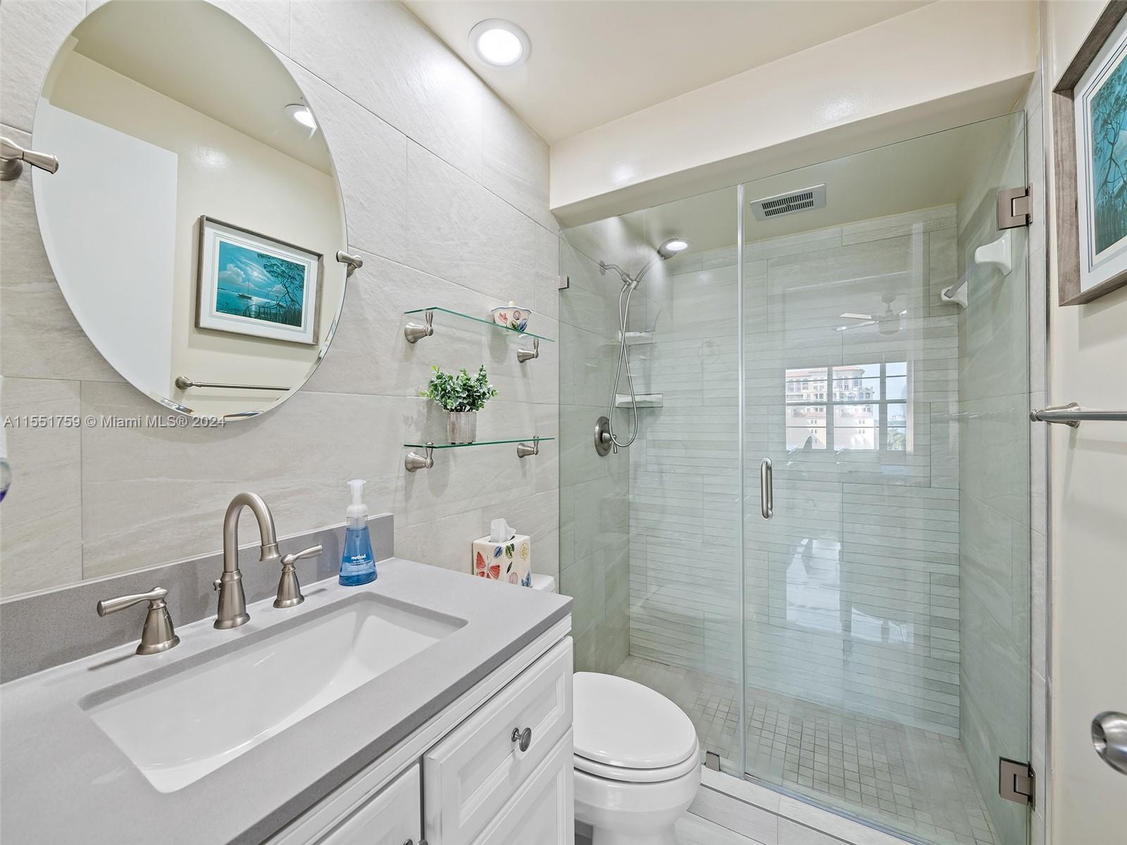 3111 N Ocean Dr 704, Hollywood, Florida 33019, 2 Bedrooms Bedrooms, ,2 BathroomsBathrooms,Residential,For Sale,3111 N Ocean Dr 704,A11551759