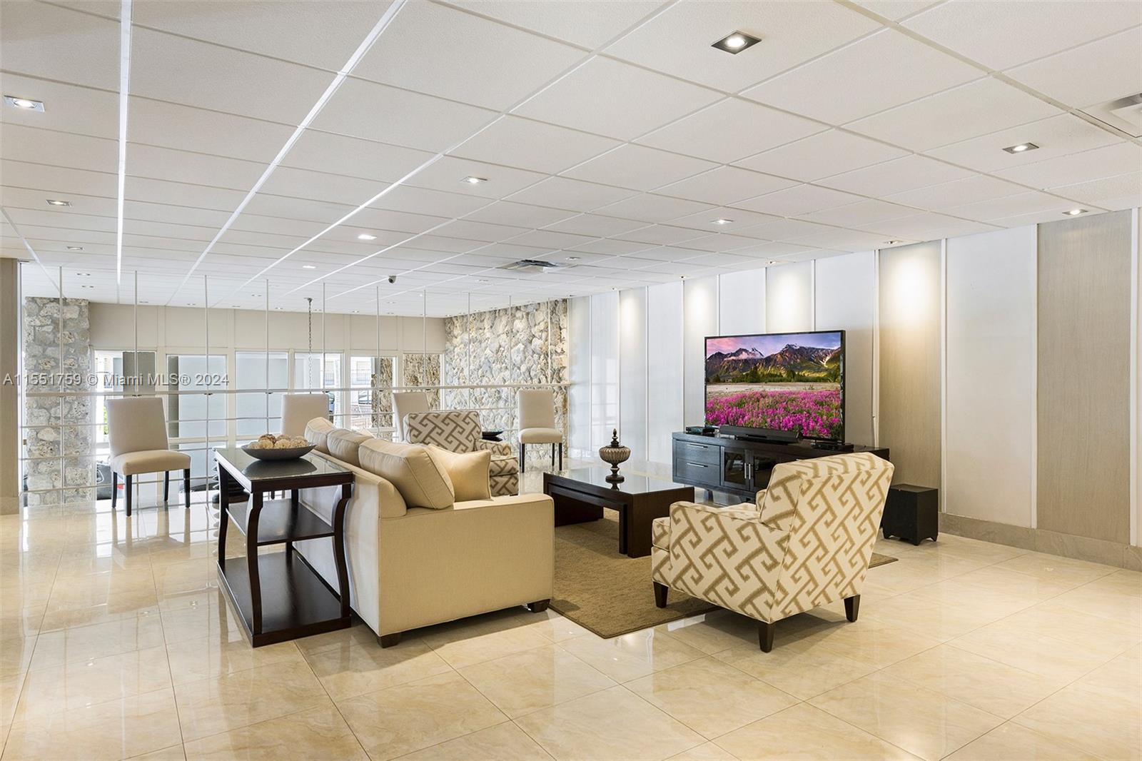 3111 N Ocean Dr 704, Hollywood, Florida 33019, 2 Bedrooms Bedrooms, ,2 BathroomsBathrooms,Residential,For Sale,3111 N Ocean Dr 704,A11551759