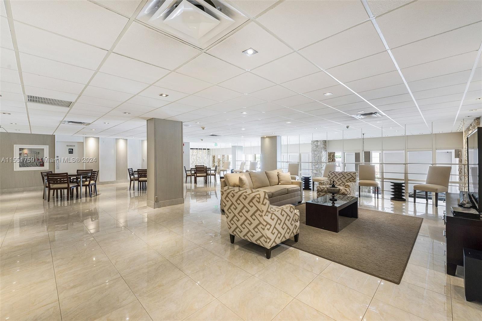 3111 N Ocean Dr 704, Hollywood, Florida 33019, 2 Bedrooms Bedrooms, ,2 BathroomsBathrooms,Residential,For Sale,3111 N Ocean Dr 704,A11551759