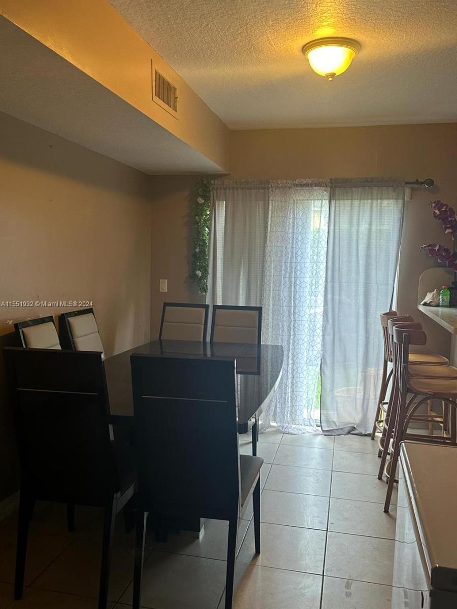 2701 SE 12th Pl 106, Homestead, Florida 33035, 3 Bedrooms Bedrooms, ,2 BathroomsBathrooms,Residential,For Sale,2701 SE 12th Pl 106,A11551932