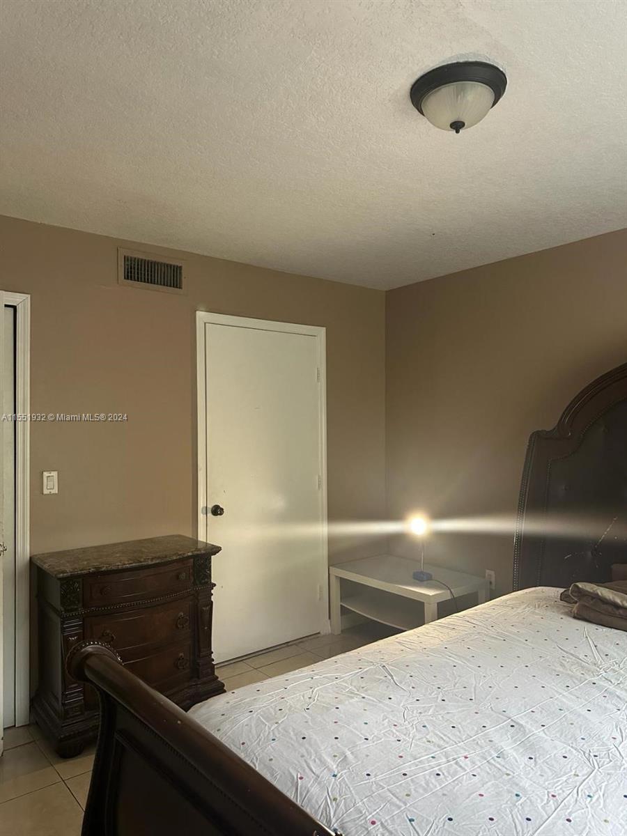 2701 SE 12th Pl 106, Homestead, Florida 33035, 3 Bedrooms Bedrooms, ,2 BathroomsBathrooms,Residential,For Sale,2701 SE 12th Pl 106,A11551932