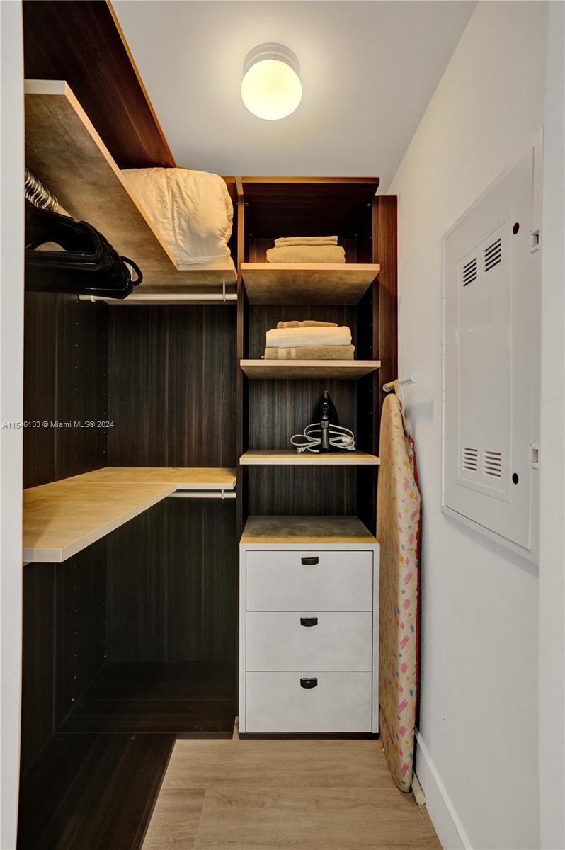 121 NE 34th St 2805, Miami, Florida 33137, 1 Bedroom Bedrooms, ,2 BathroomsBathrooms,Residentiallease,For Rent,121 NE 34th St 2805,A11546133