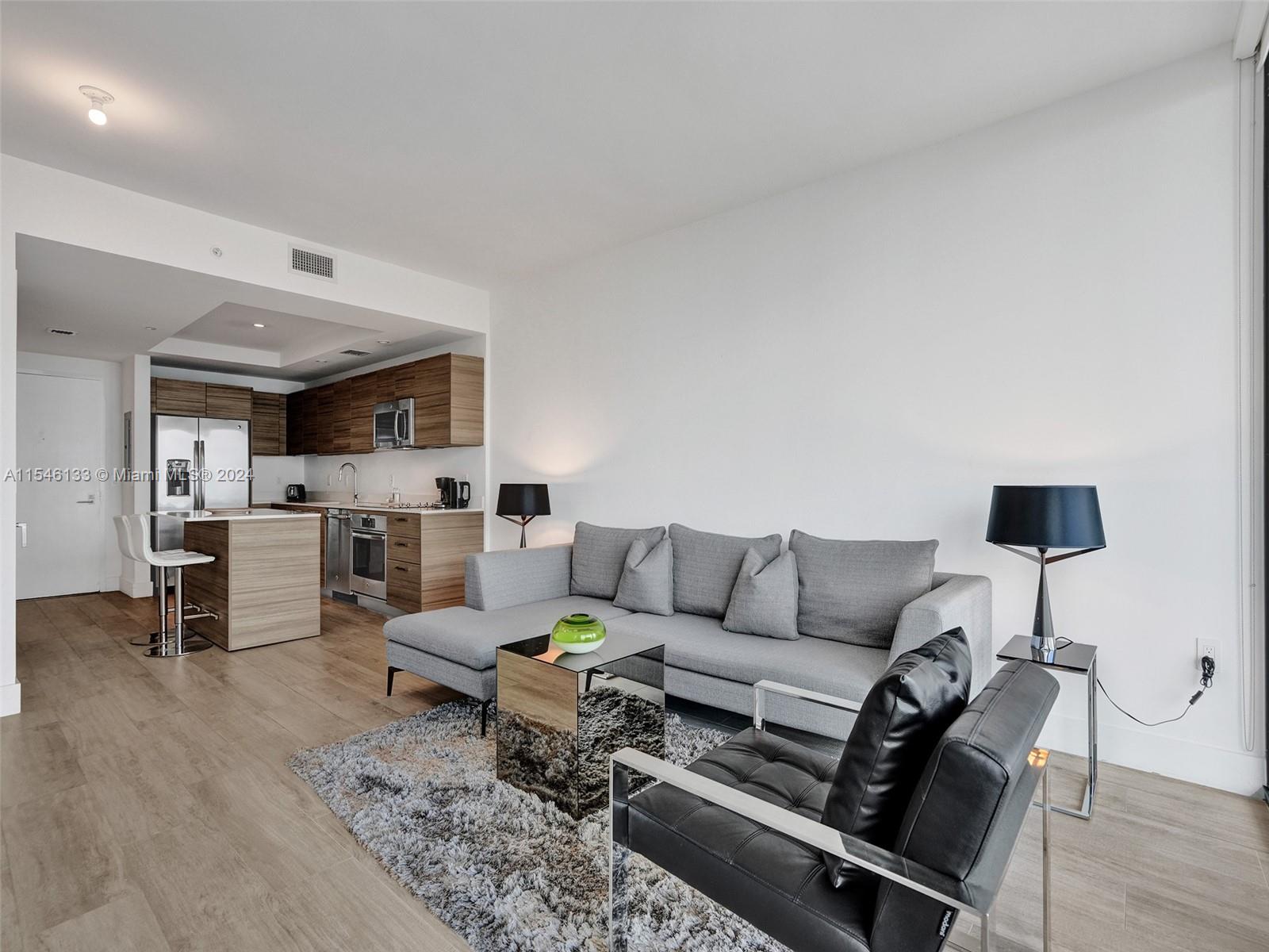 121 NE 34th St 2805, Miami, Florida 33137, 1 Bedroom Bedrooms, ,2 BathroomsBathrooms,Residentiallease,For Rent,121 NE 34th St 2805,A11546133