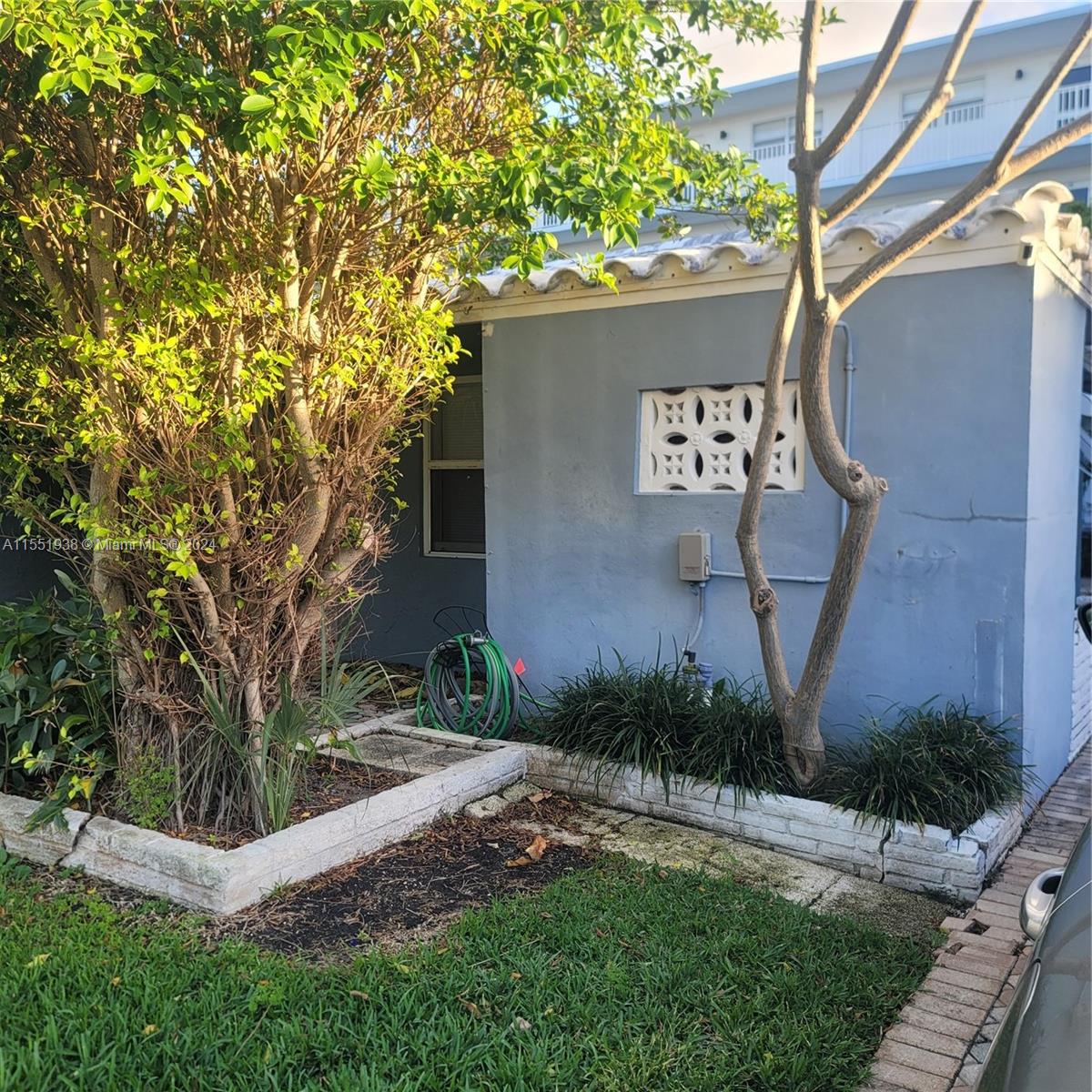 3208 NE 8th Ct 1-2, Pompano Beach, Florida 33062, 1 Bedroom Bedrooms, ,1 BathroomBathrooms,Residentiallease,For Rent,3208 NE 8th Ct 1-2,A11551938