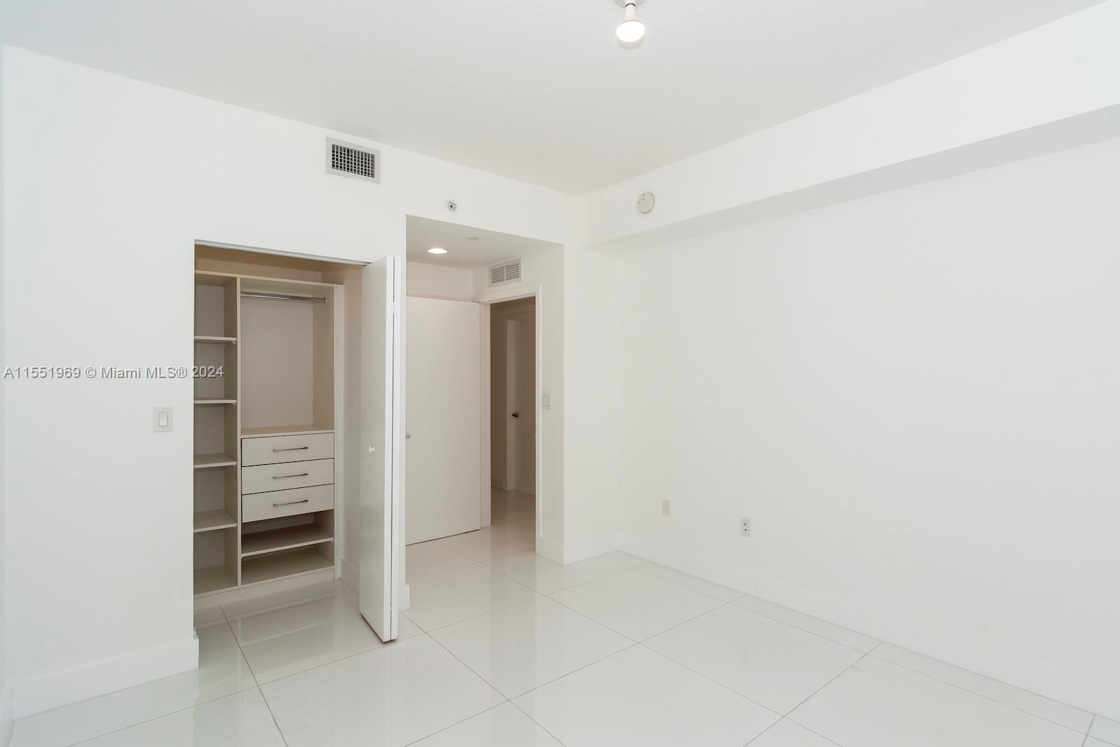 600 NE 27 ST 2304, Miami, Florida 33137, 3 Bedrooms Bedrooms, ,3 BathroomsBathrooms,Residential,For Sale,600 NE 27 ST 2304,A11551969