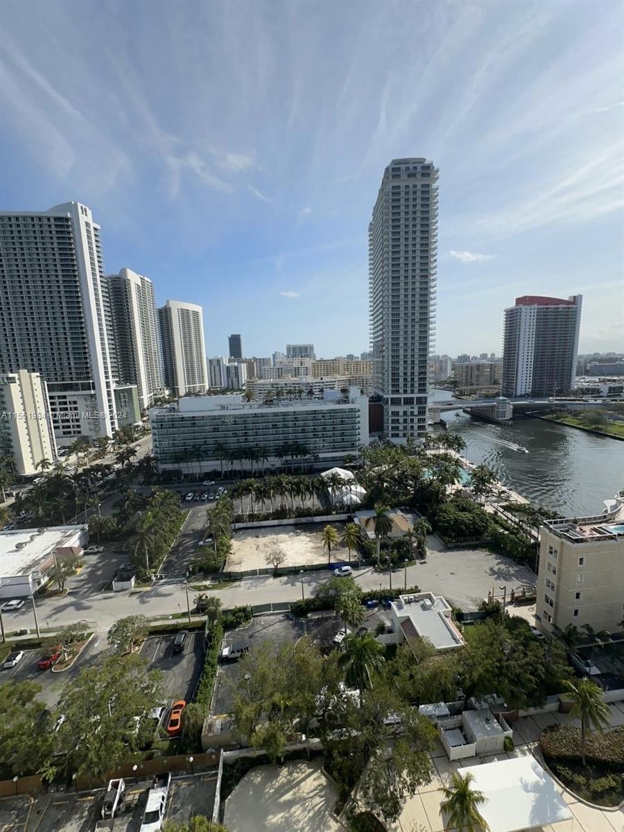 3800 S Ocean Dr 1808, Hollywood, Florida 33019, 1 Bedroom Bedrooms, ,1 BathroomBathrooms,Residentiallease,For Rent,3800 S Ocean Dr 1808,A11551984