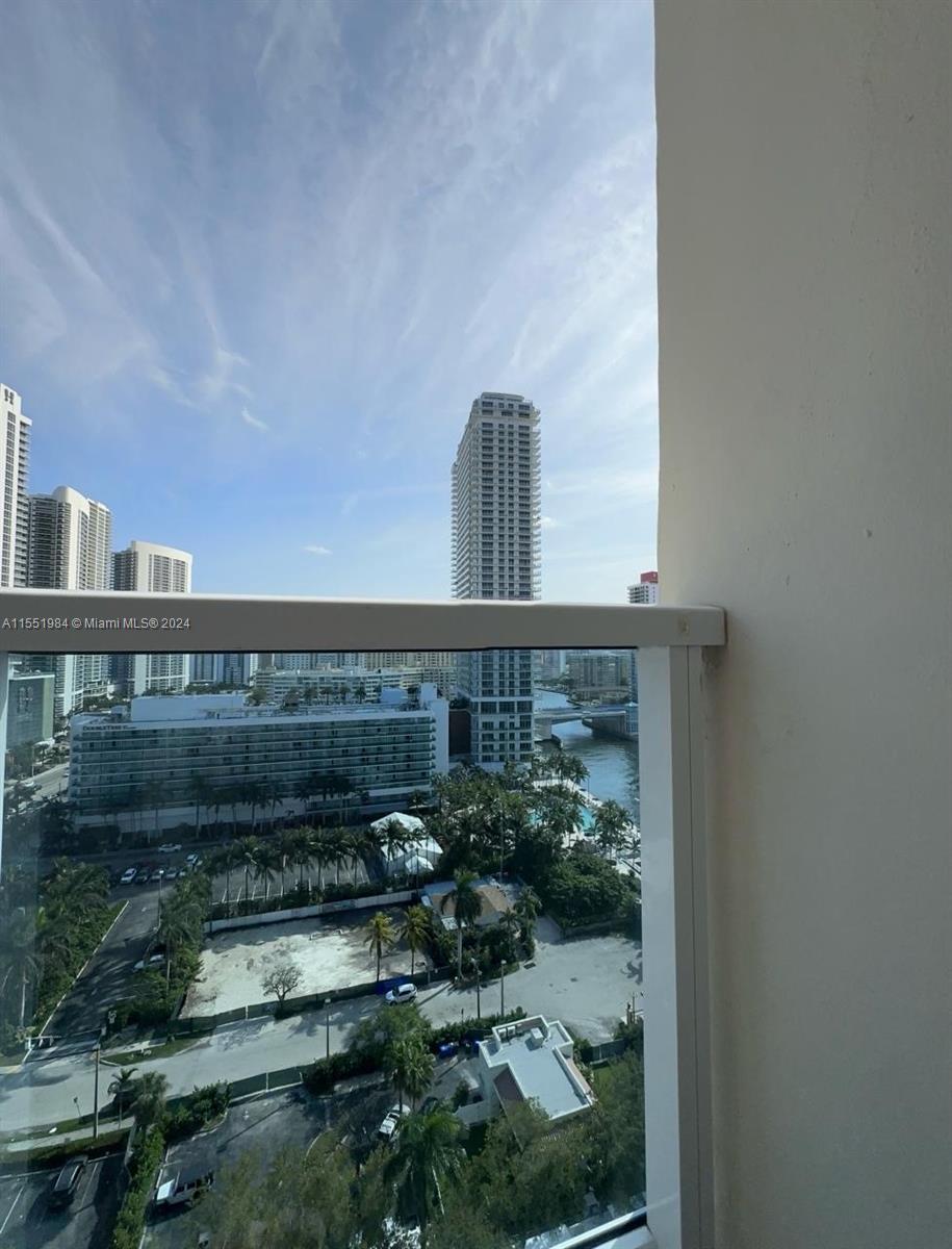 3800 S Ocean Dr 1808, Hollywood, Florida 33019, 1 Bedroom Bedrooms, ,1 BathroomBathrooms,Residentiallease,For Rent,3800 S Ocean Dr 1808,A11551984