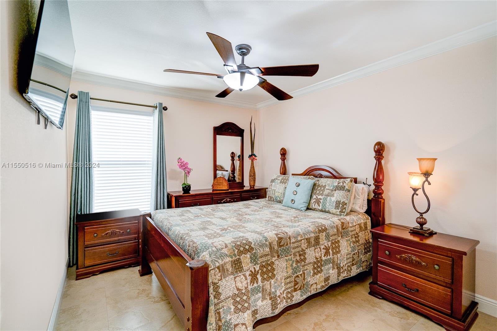 19909 NW 67th Ct, Hialeah, Florida 33015, 3 Bedrooms Bedrooms, 5 Rooms Rooms,2 BathroomsBathrooms,Residential,For Sale,19909 NW 67th Ct,A11550516