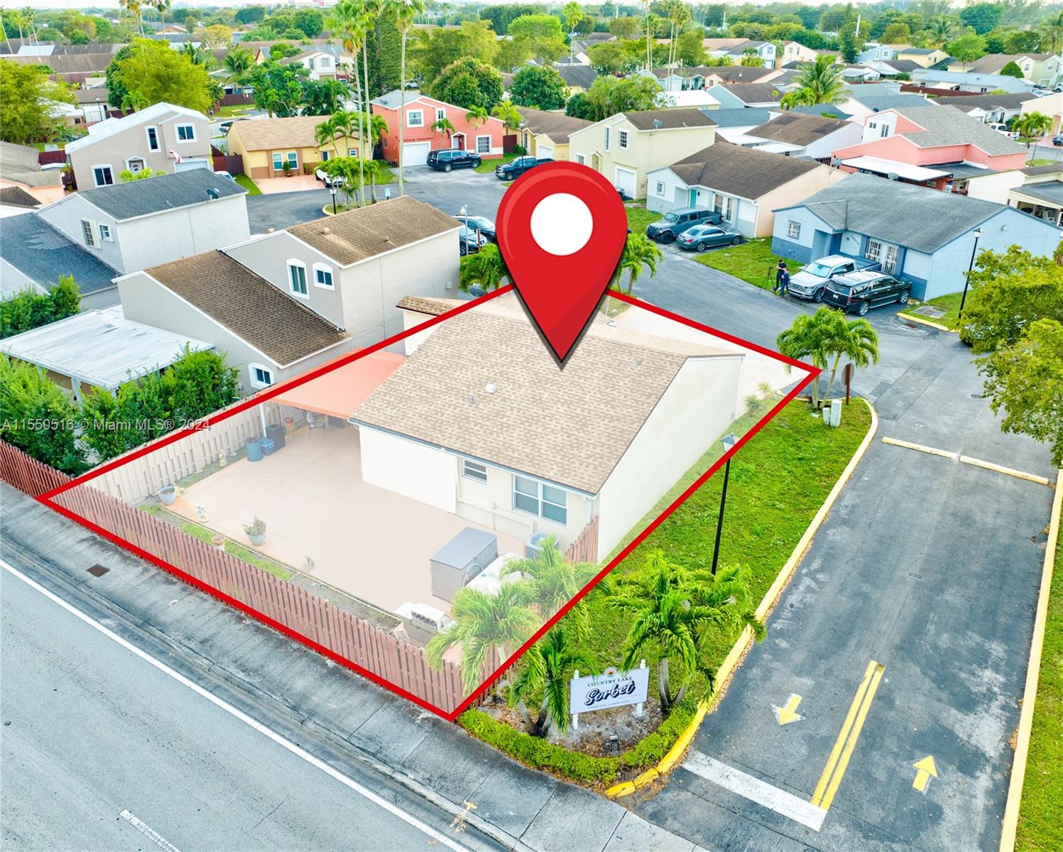 19909 NW 67th Ct, Hialeah, Florida 33015, 3 Bedrooms Bedrooms, 5 Rooms Rooms,2 BathroomsBathrooms,Residential,For Sale,19909 NW 67th Ct,A11550516