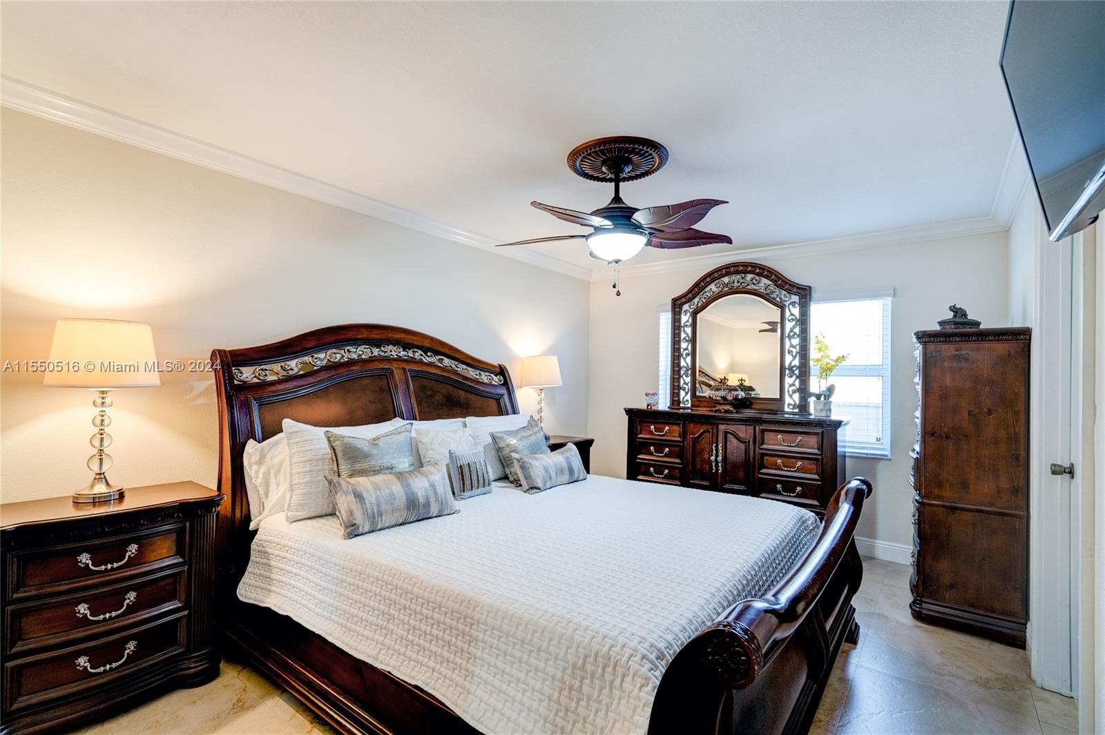 19909 NW 67th Ct, Hialeah, Florida 33015, 3 Bedrooms Bedrooms, 5 Rooms Rooms,2 BathroomsBathrooms,Residential,For Sale,19909 NW 67th Ct,A11550516